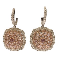 Pink and White Diamond Set in 14 Karat Gold