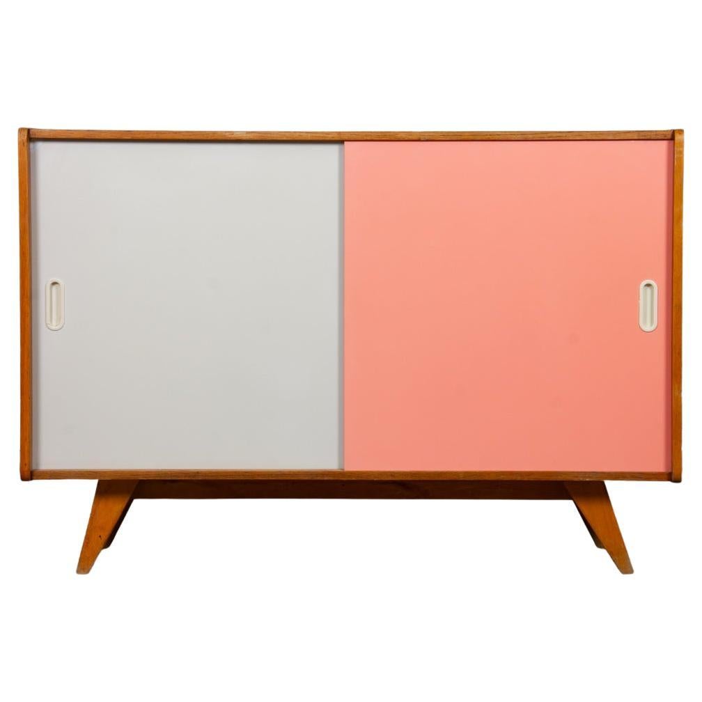 Cassettiera rosa e bianca di Jiri Jiroutek, modello U-452 circa 1960