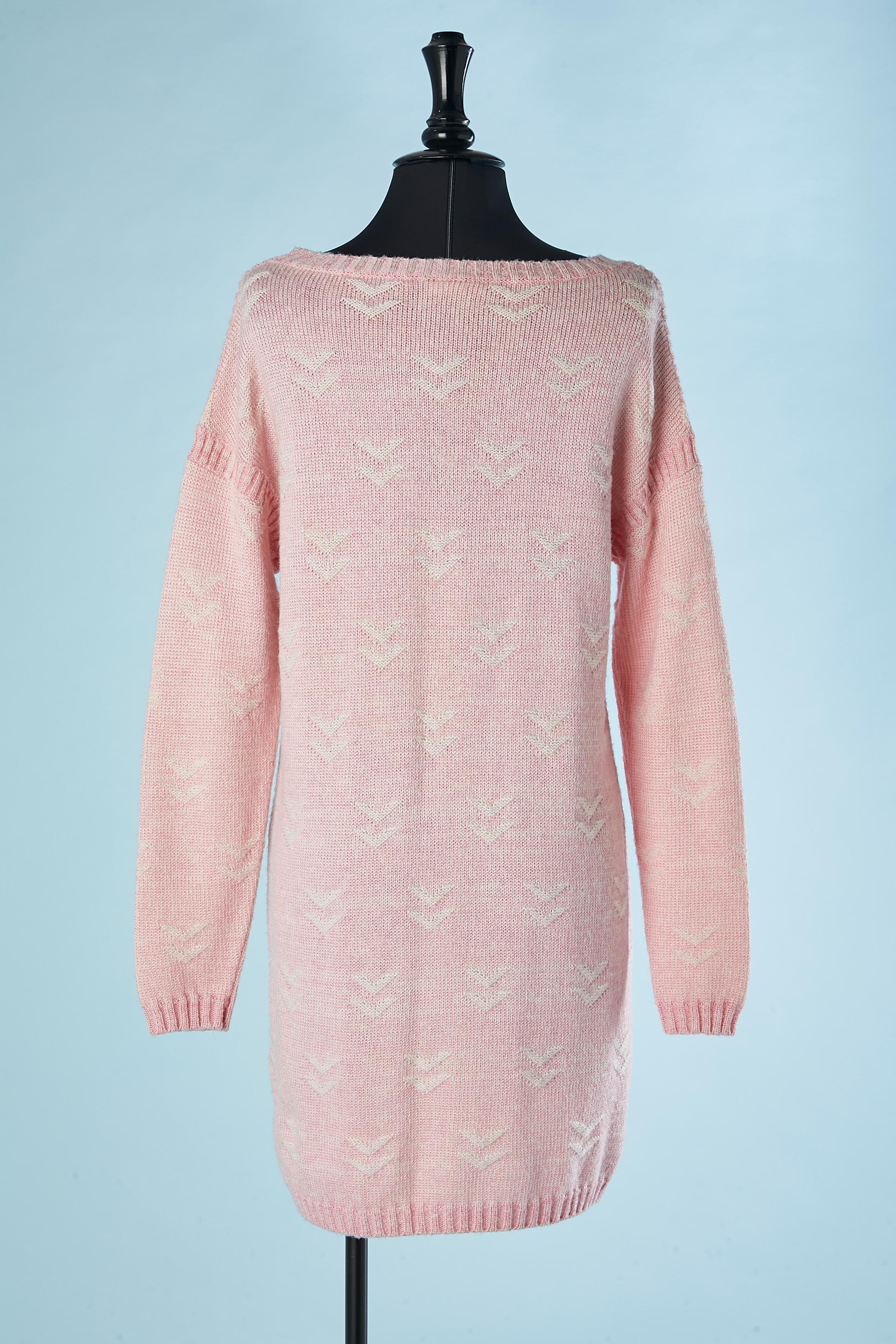 Pink and white jacquard knit dress with bird pattern Courrèges For Sale 1