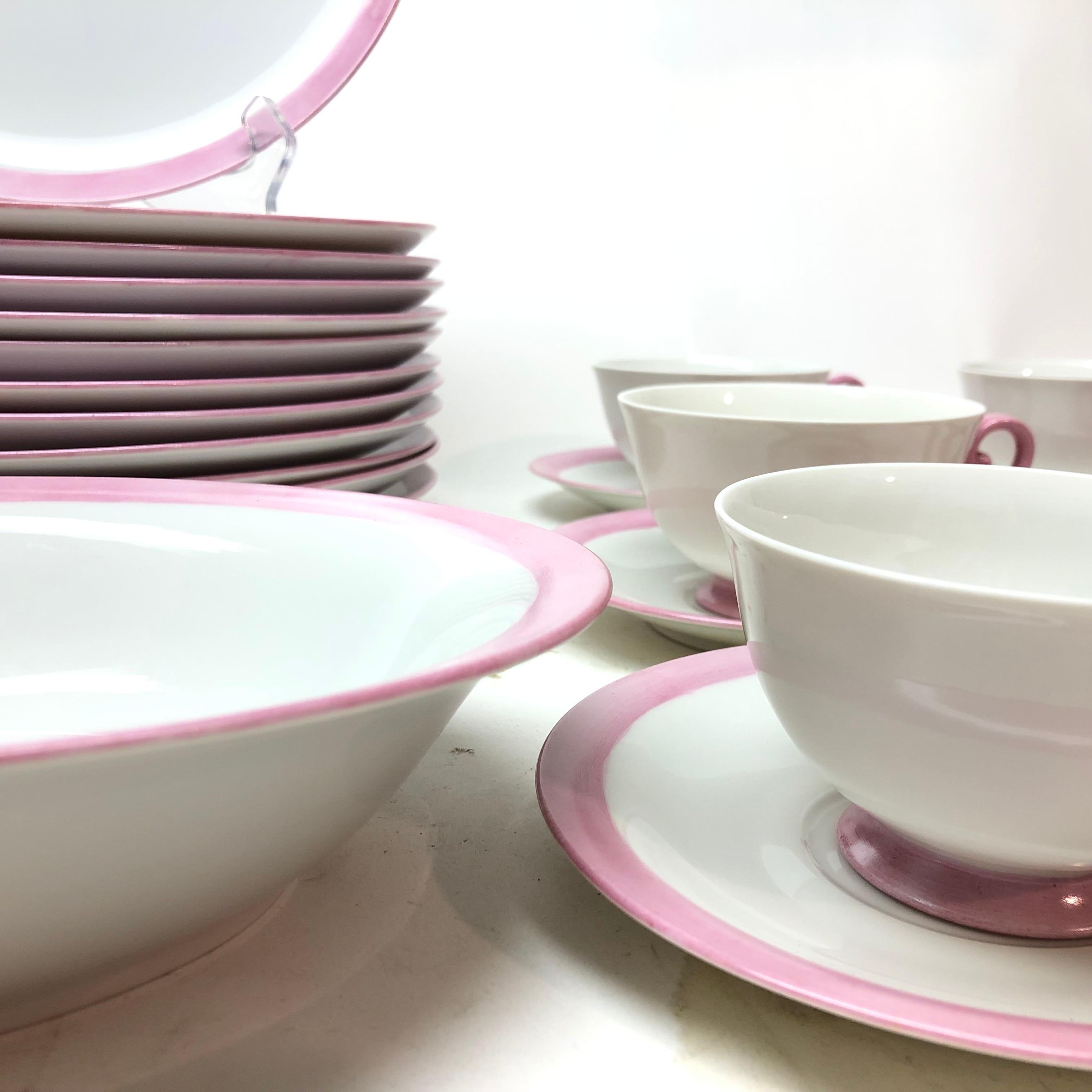 Pink and White Modern Bavarian Porcelain Set 3