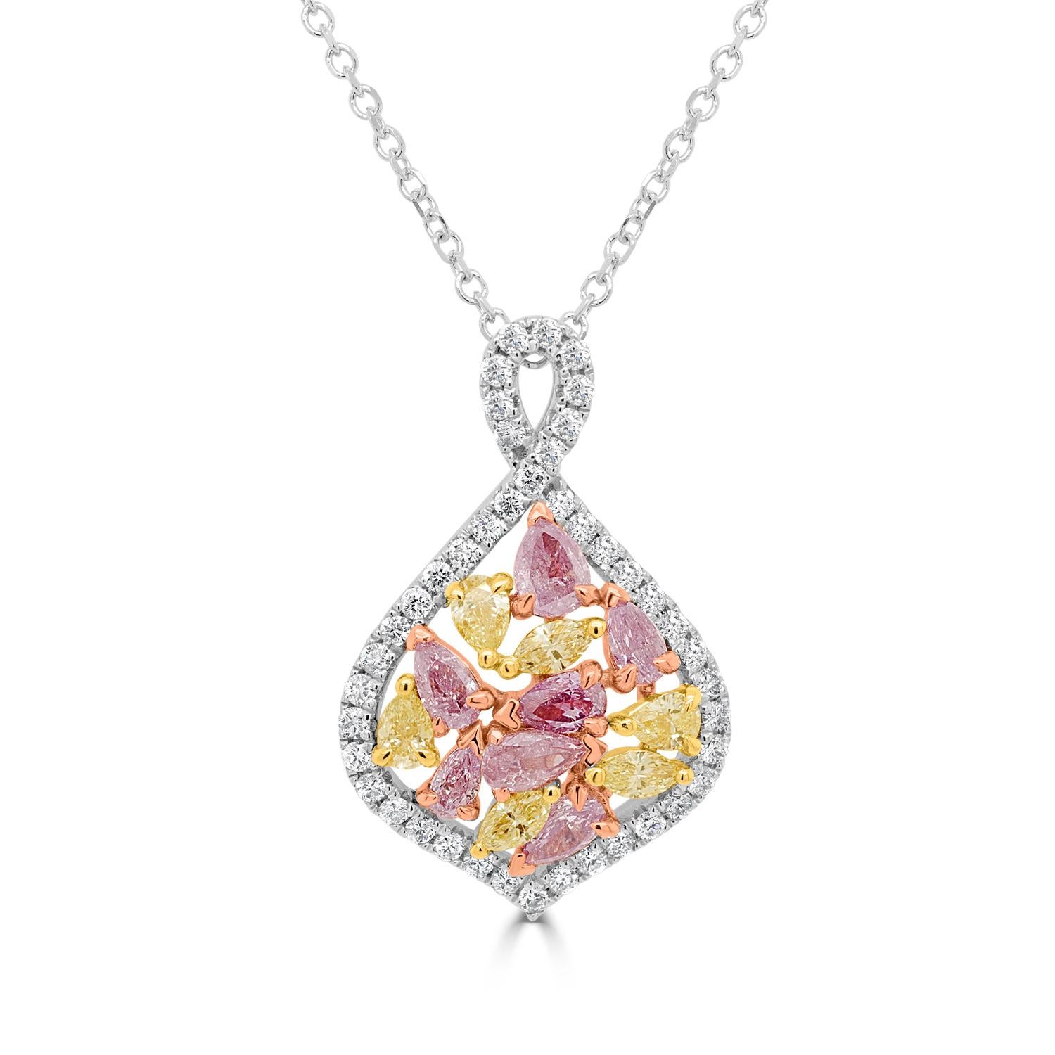 Pink and Yellow Diamond Cluster Pendant In New Condition For Sale In New York, NY