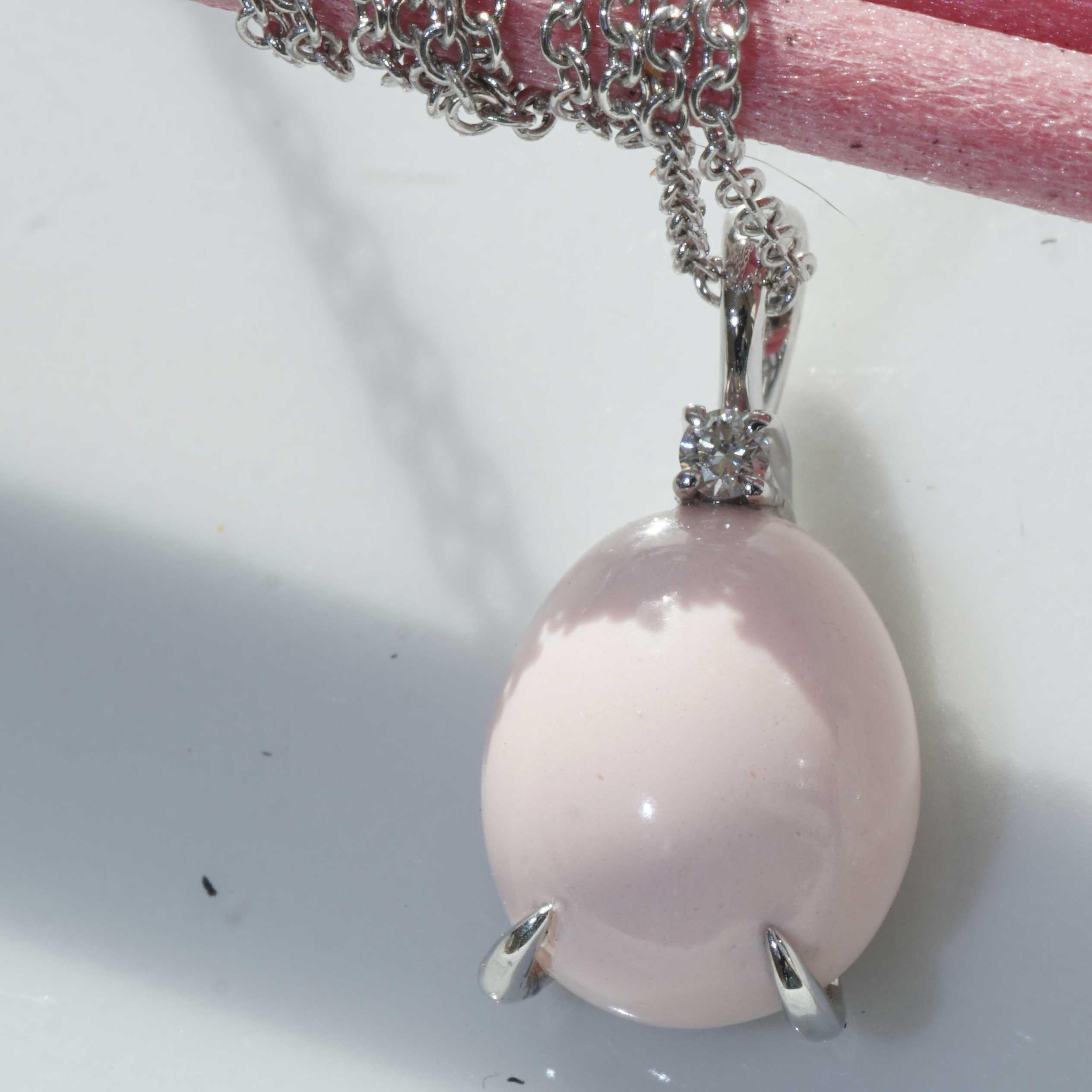 Women's or Men's Pink Angel Skin Coral Cabochon Drop Brilliant  Pendant with Chain made in Italy For Sale