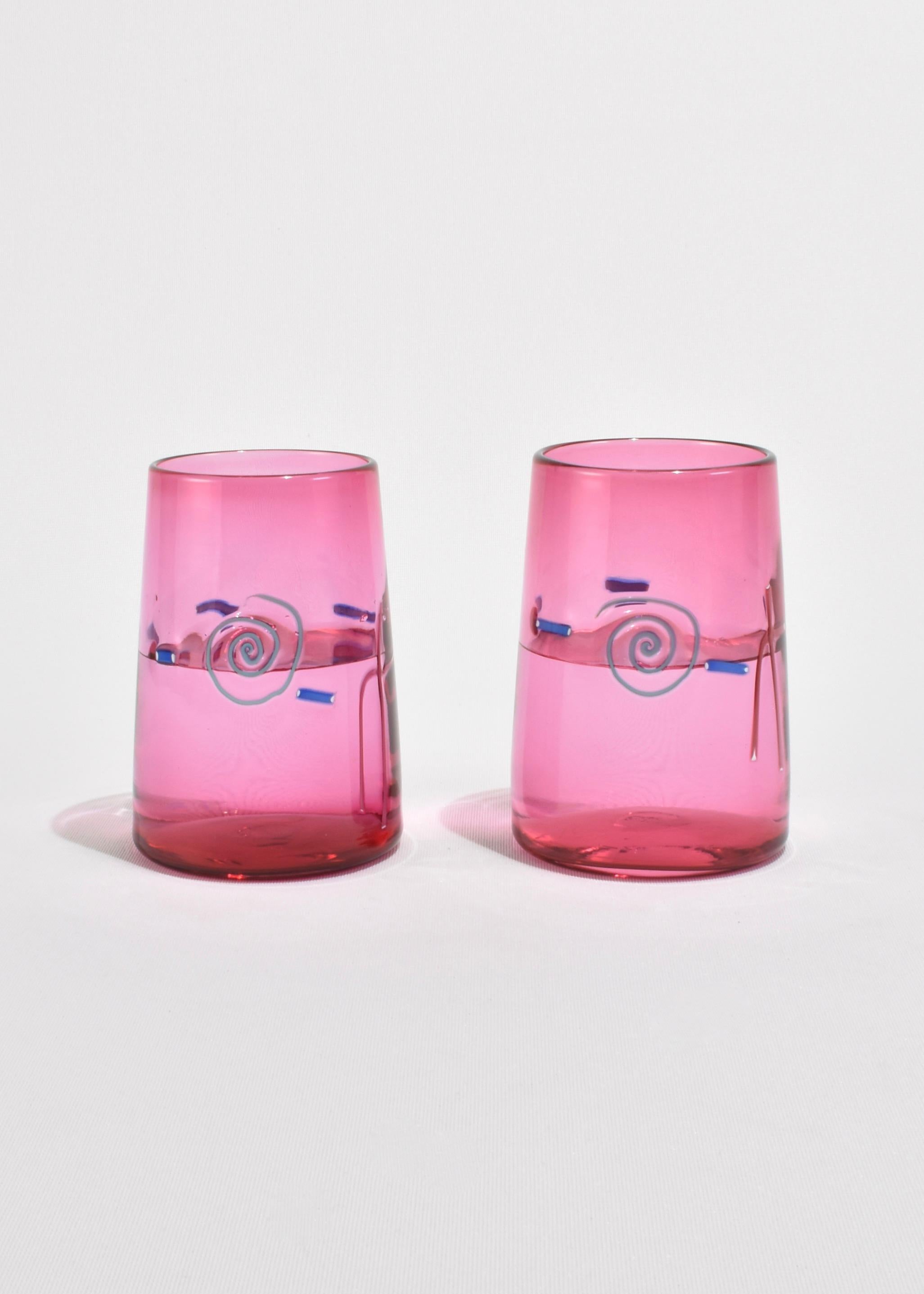 Moderno Set di bicchieri in vetro artistico rosa in vendita