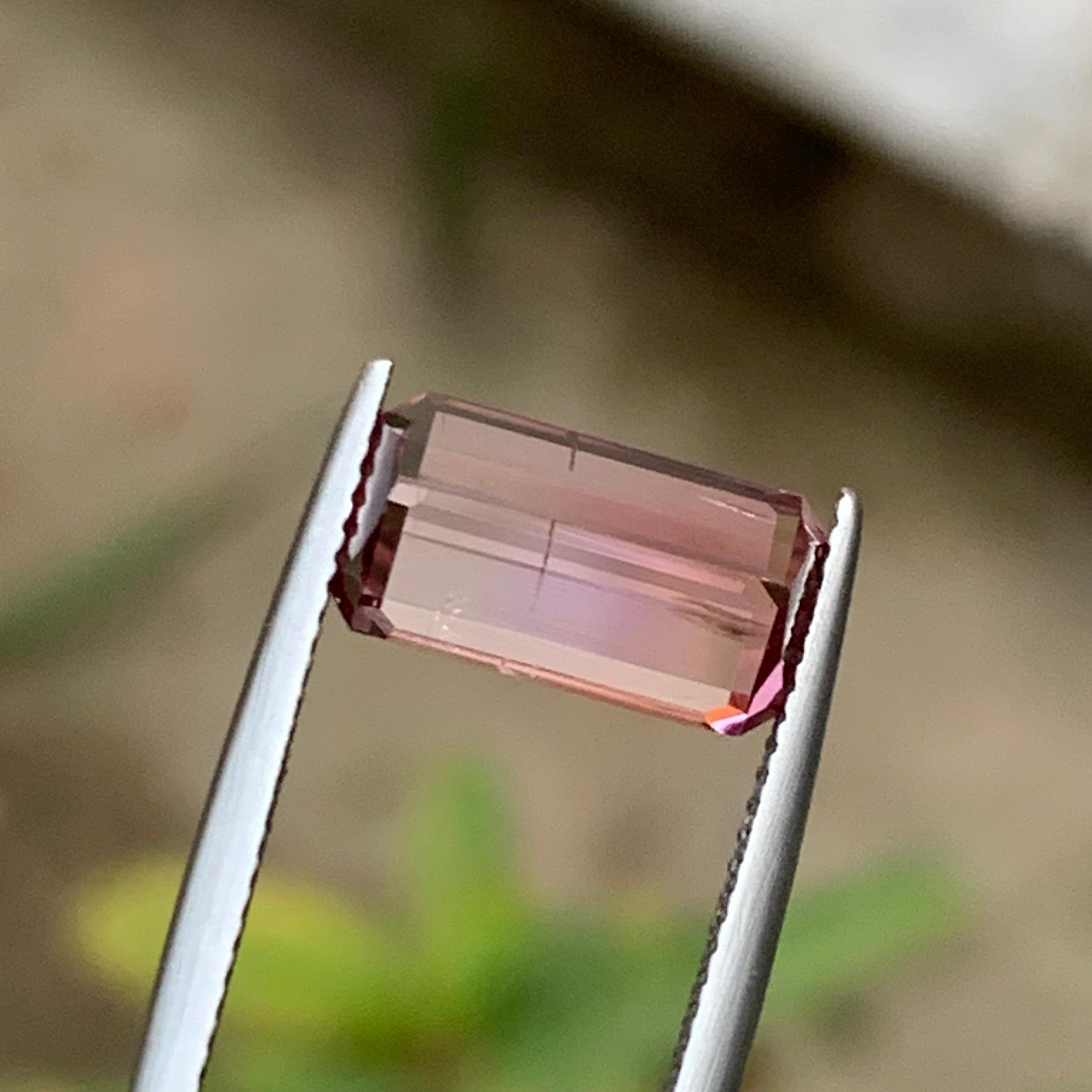 Pink Bicolor Natural Tourmaline Gemstone 4.30 Carat Emerald Cut  Ring, Jewelry For Sale 2