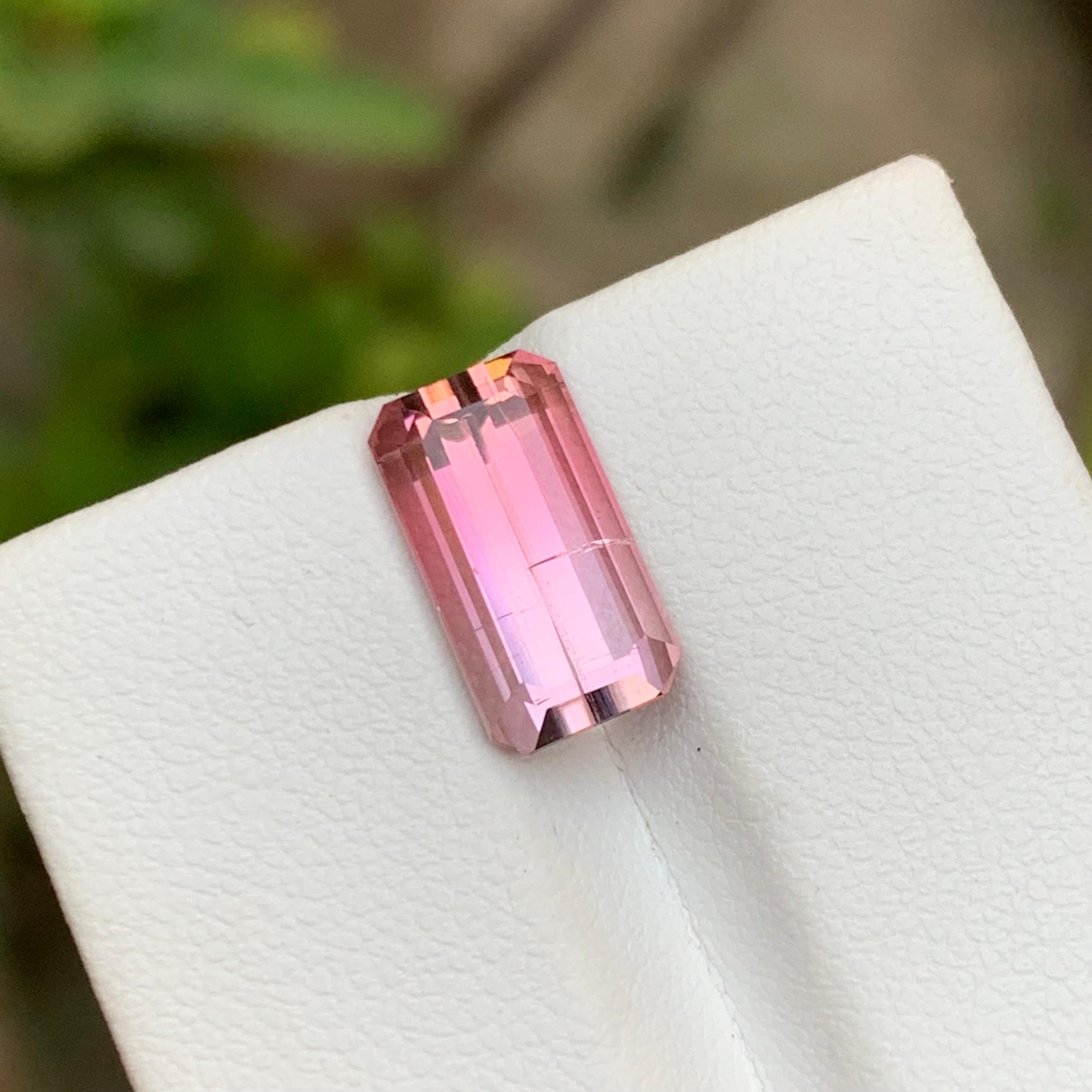 Pink Bicolor Natural Tourmaline Gemstone 4.30 Carat Emerald Cut  Ring, Jewelry For Sale 3