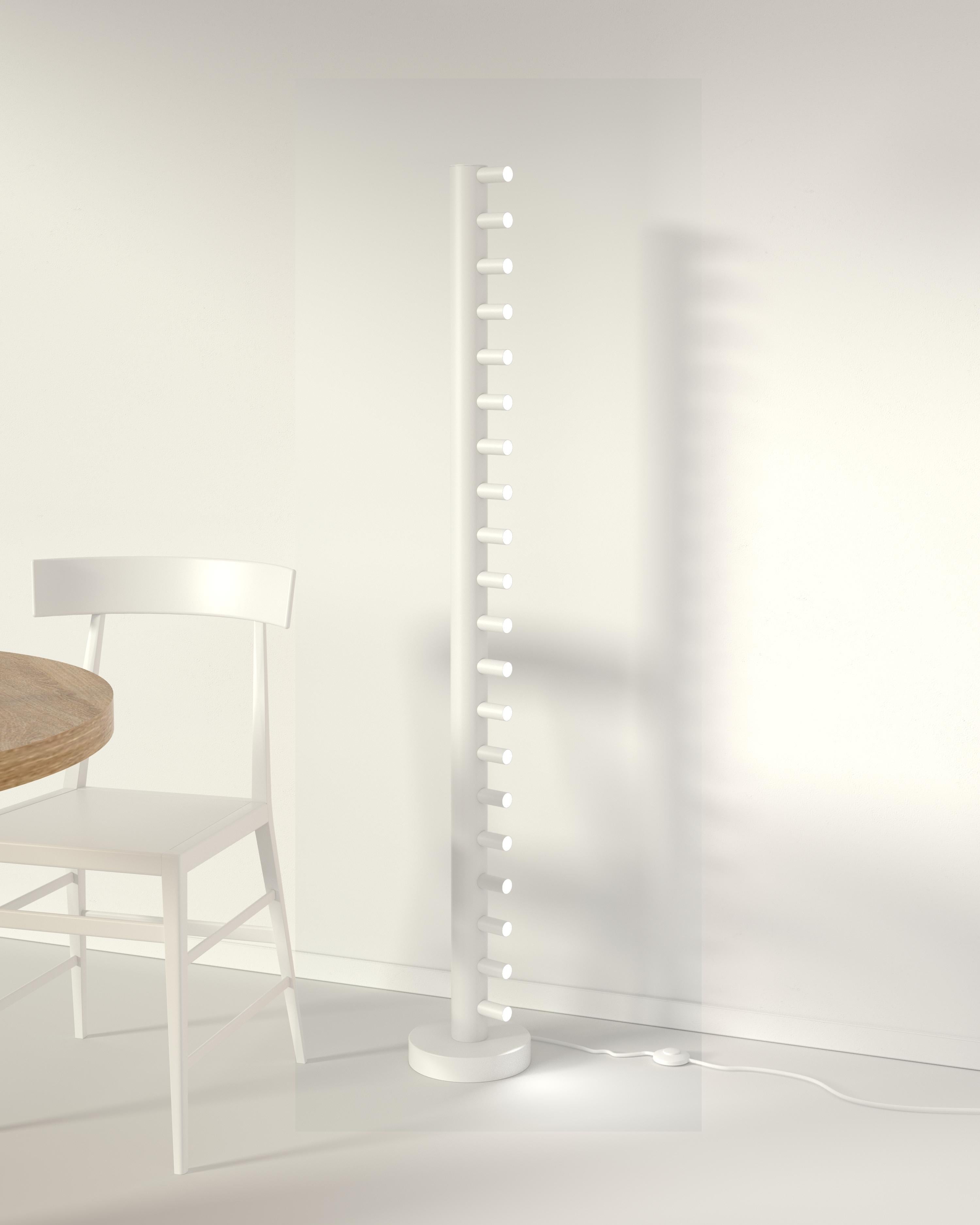 Lámpara de pie Array rosa, blanca y negra de Atelier Areti en venta 1