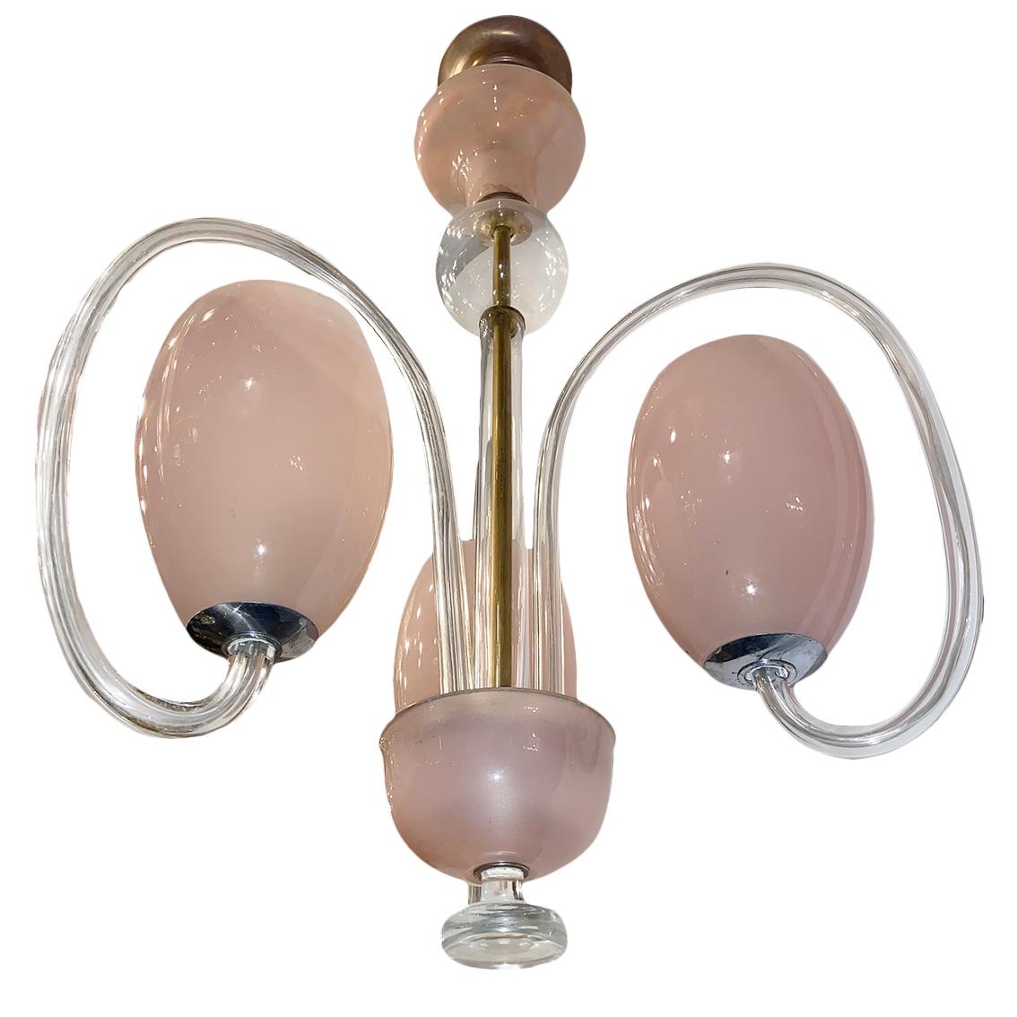 Apparecchio di illuminazione francese in vetro soffiato degli anni '30 circa con globi rosa.

Misure:
Altezza minima: 30