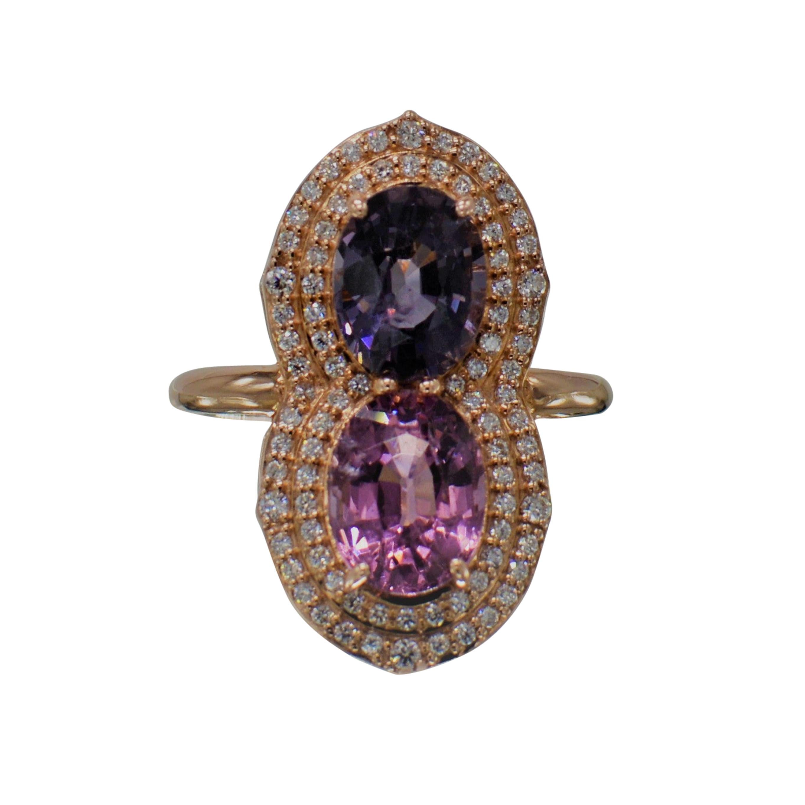Gemme di spinello naturale rosa e blu Anello di spinello da cocktail in oro rosa 14 carati