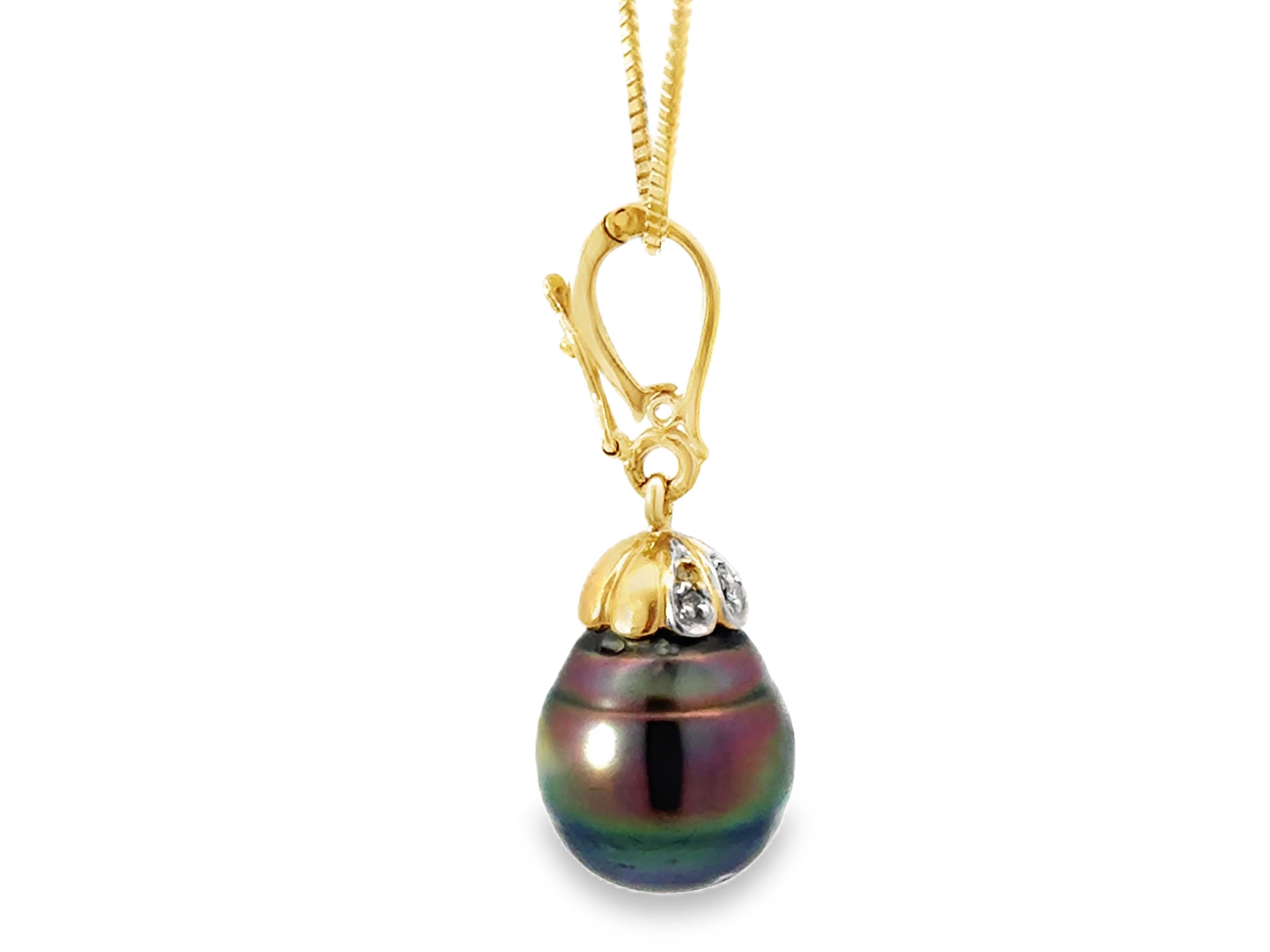 Pendentif en or jaune 18 carats avec perle de Tahiti rose, bleue et diamant sur chaîne Pour femmes en vente