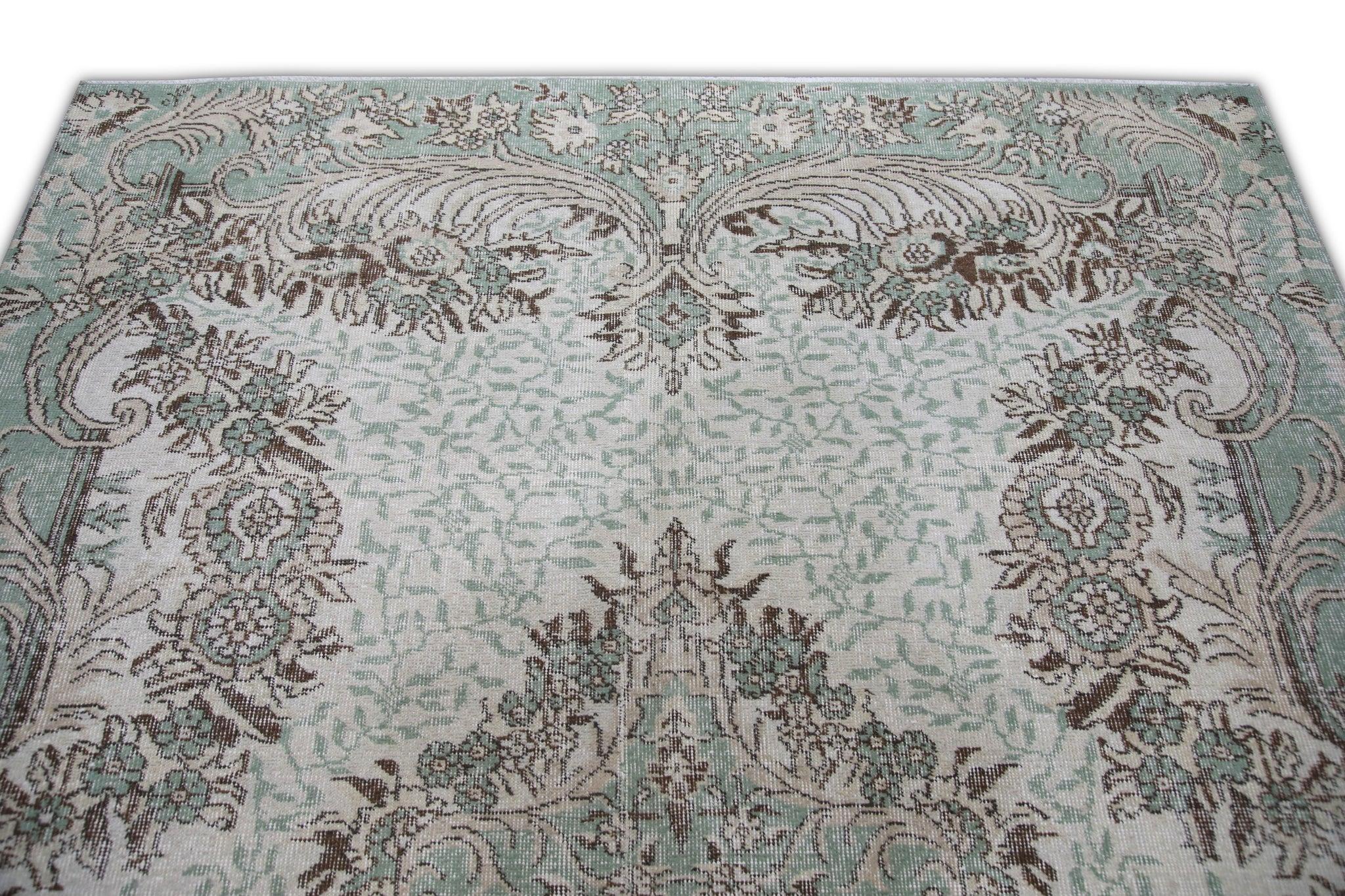 Türkischer Vintage-Teppich in Rosa & Blau 6'7