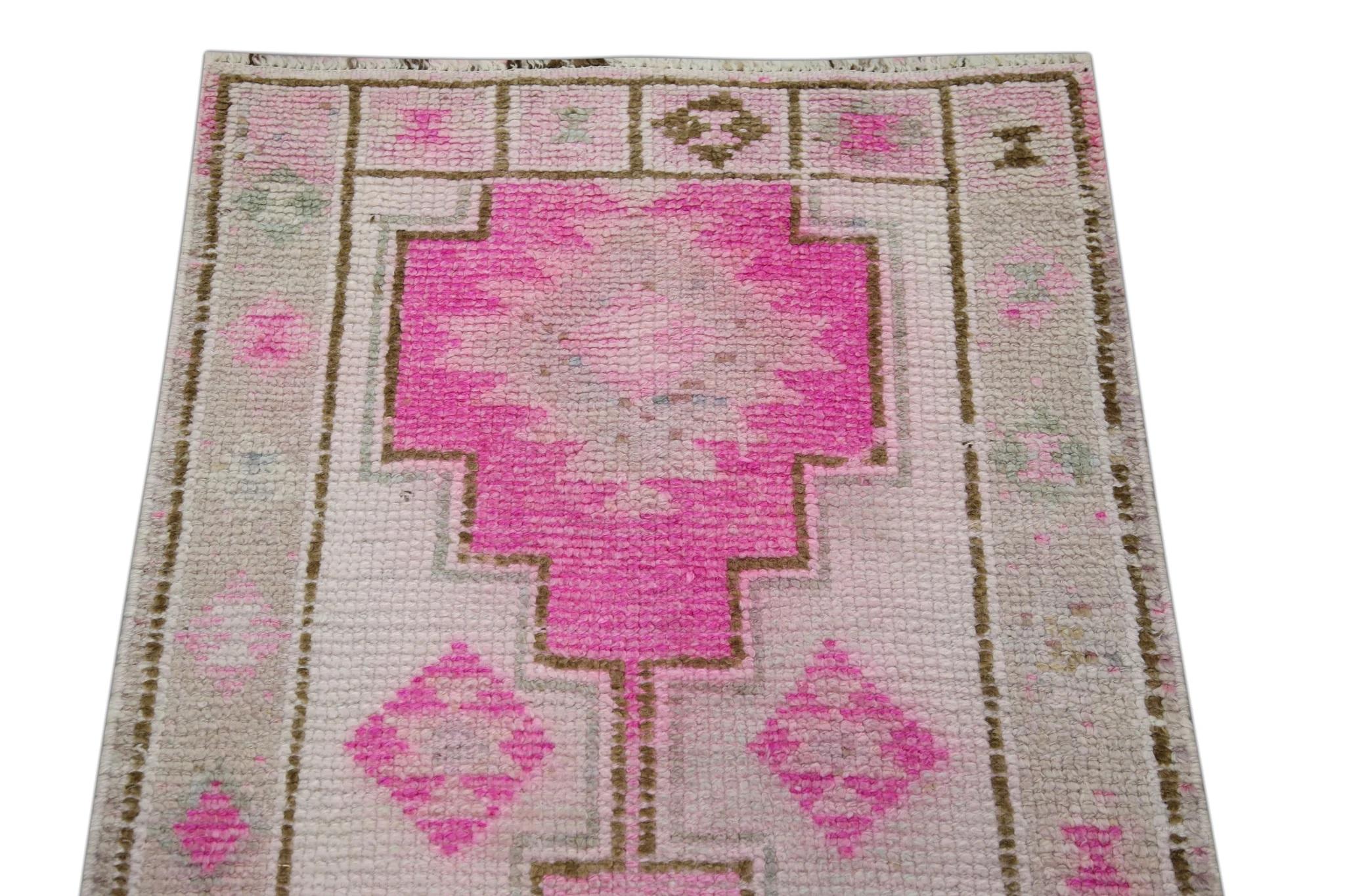 Vegetable Dyed Pink & Brown Vintage Turkish Runner 2'8