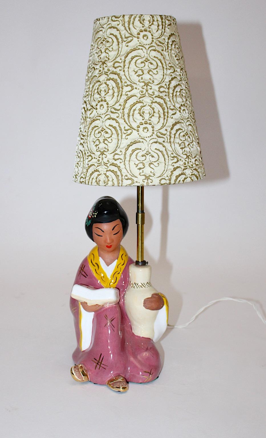Pink Ceramic Geisha Chinoiserie Vintage Table Lamp 1950s Carli Bauer Austria For Sale 1