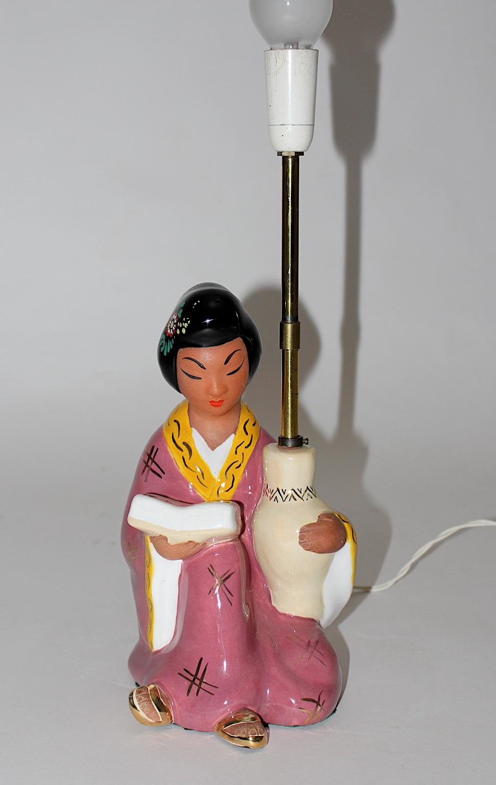 Pink Ceramic Geisha Chinoiserie Vintage Table Lamp 1950s Carli Bauer Austria For Sale 3