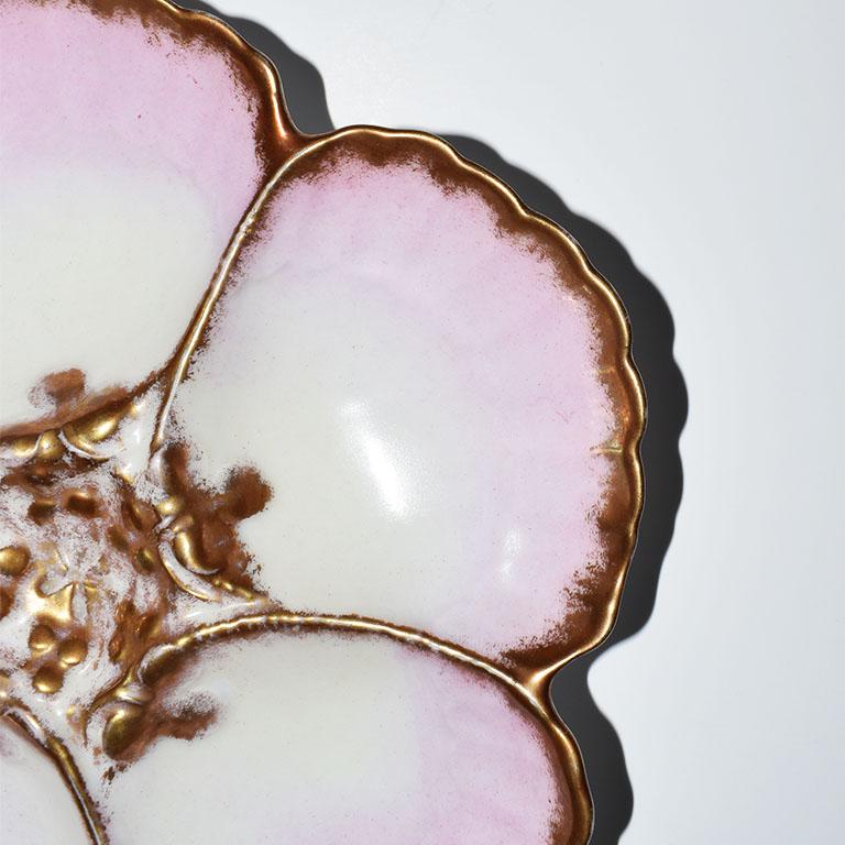 Pink Ceramic Majolica Oyster Serving Plate Limoges France circa 1891-1914 In Excellent Condition In Oklahoma City, OK