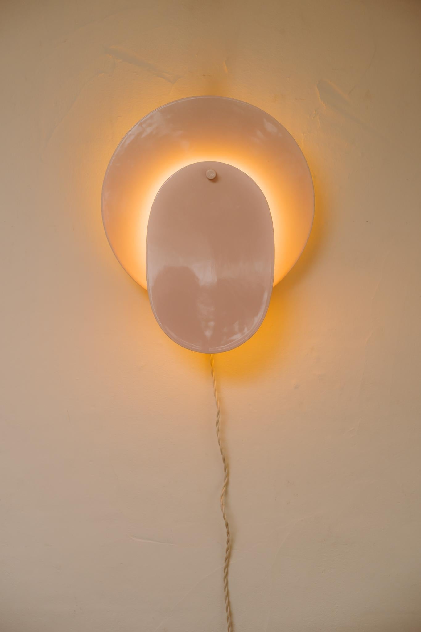 pink ceramic walllight/sconce For Sale 5