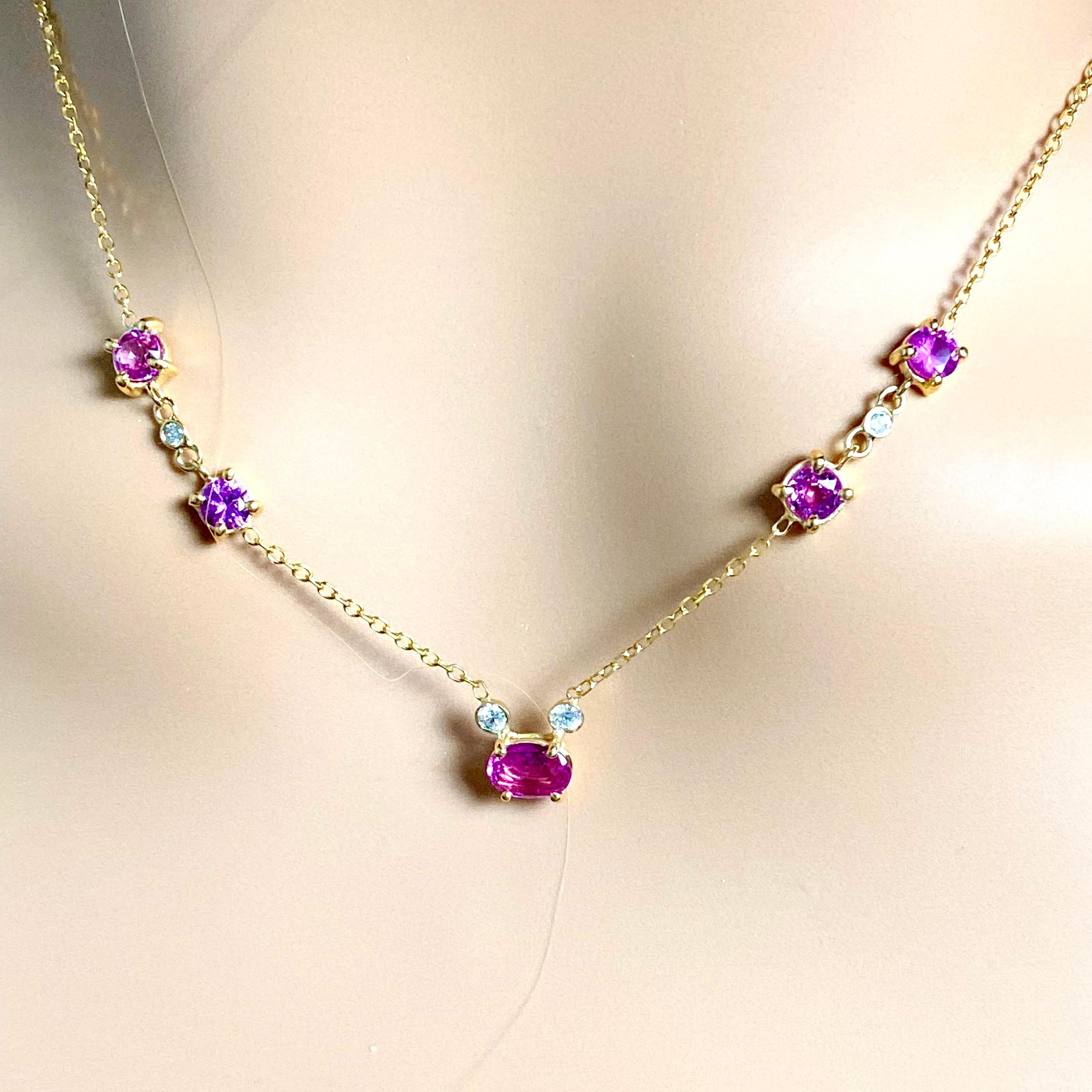 Pink Ceylon Sapphires Diamonds 2.82 Carat 18 Inch Yellow Gold Necklace For Sale 2