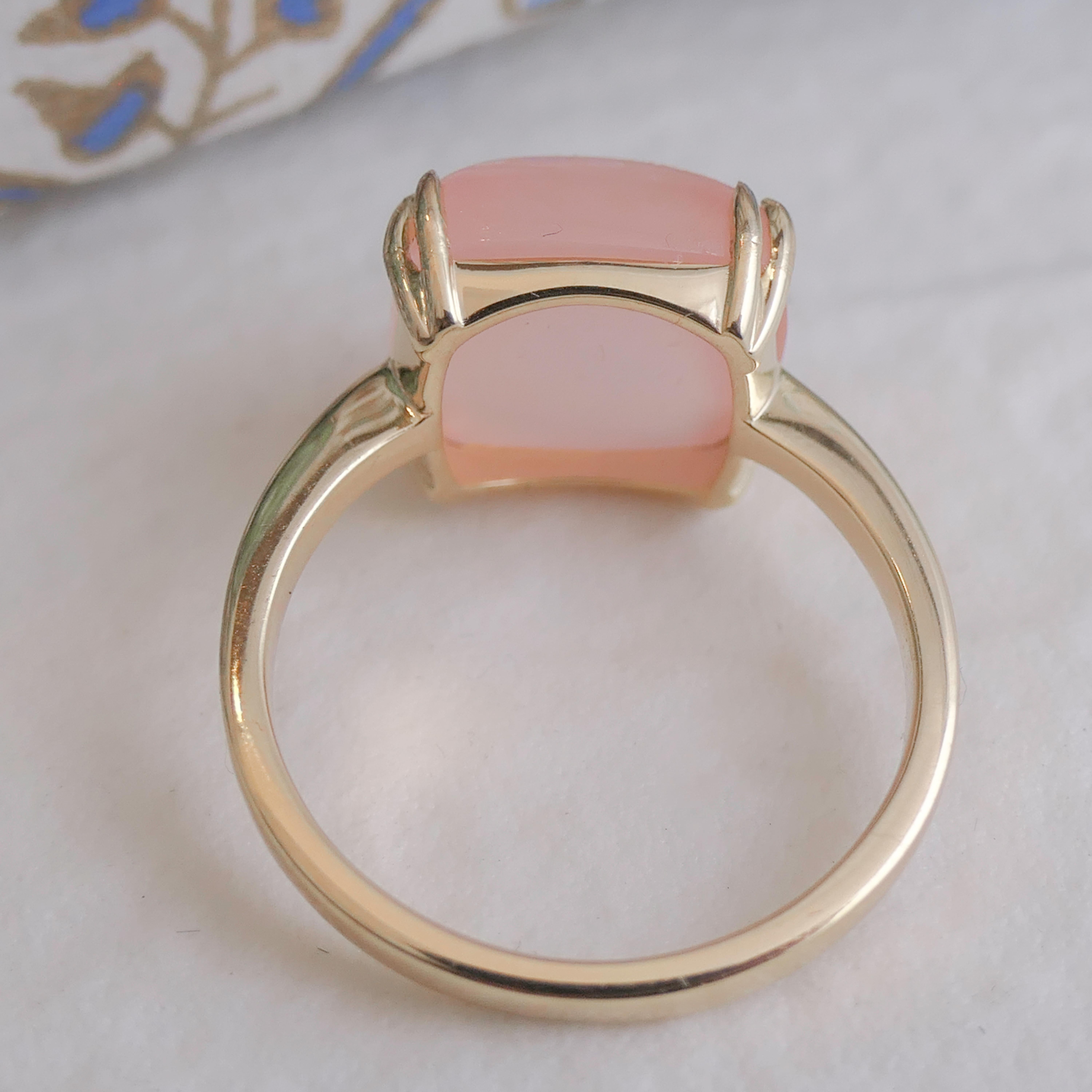 Women's Pink Chalcedony Sugar Loaf Gold Plated Sterling Silver Ring For Sale