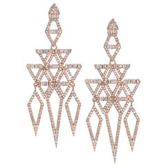 Boucles d'oreilles chandelier rose en or rose 18 carats avec perles et diamants