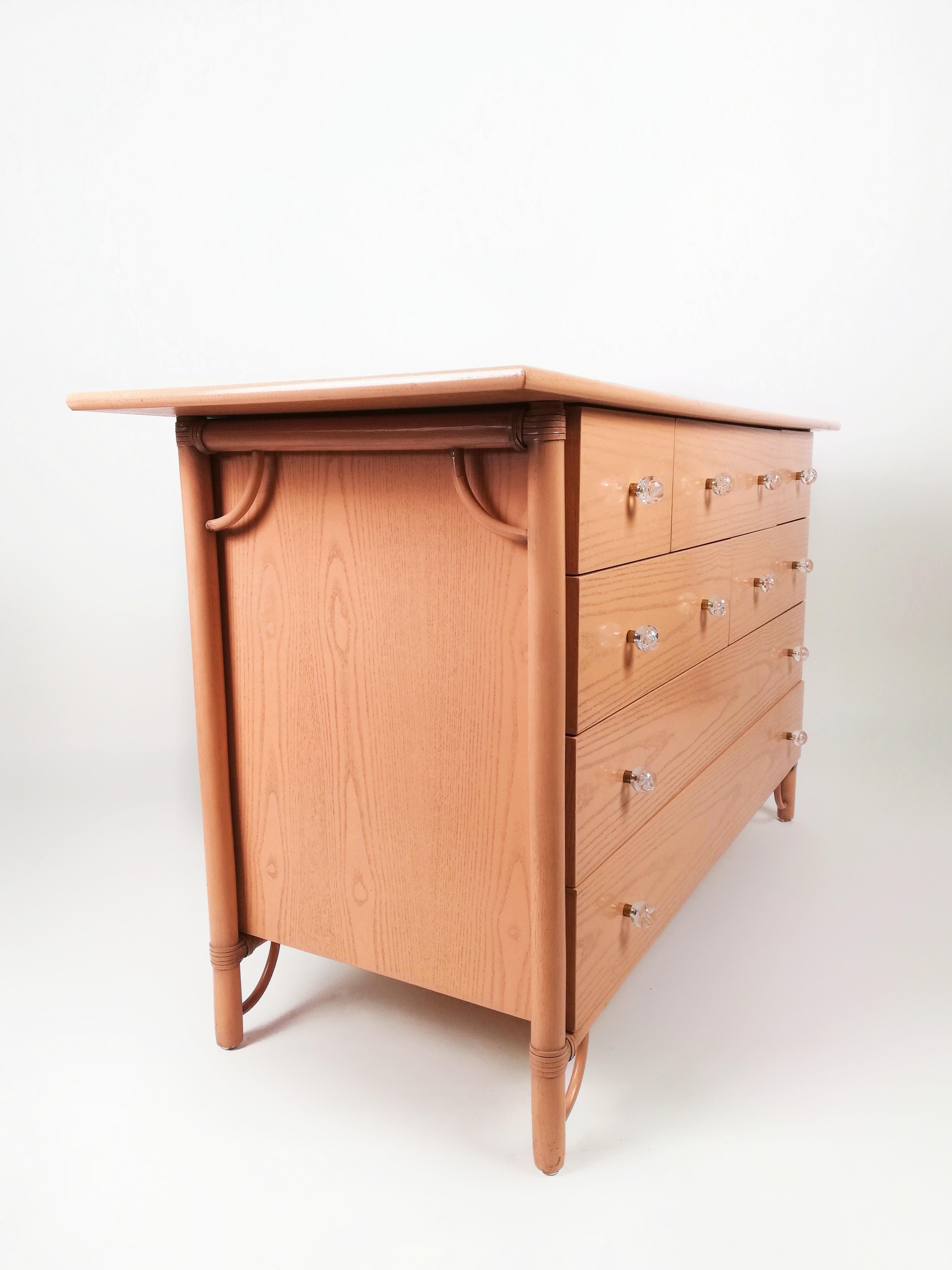 Pink Chest of Drawers in Bamboo, Oak Wood and Leather by Italo Gasparucci For Sale 8
