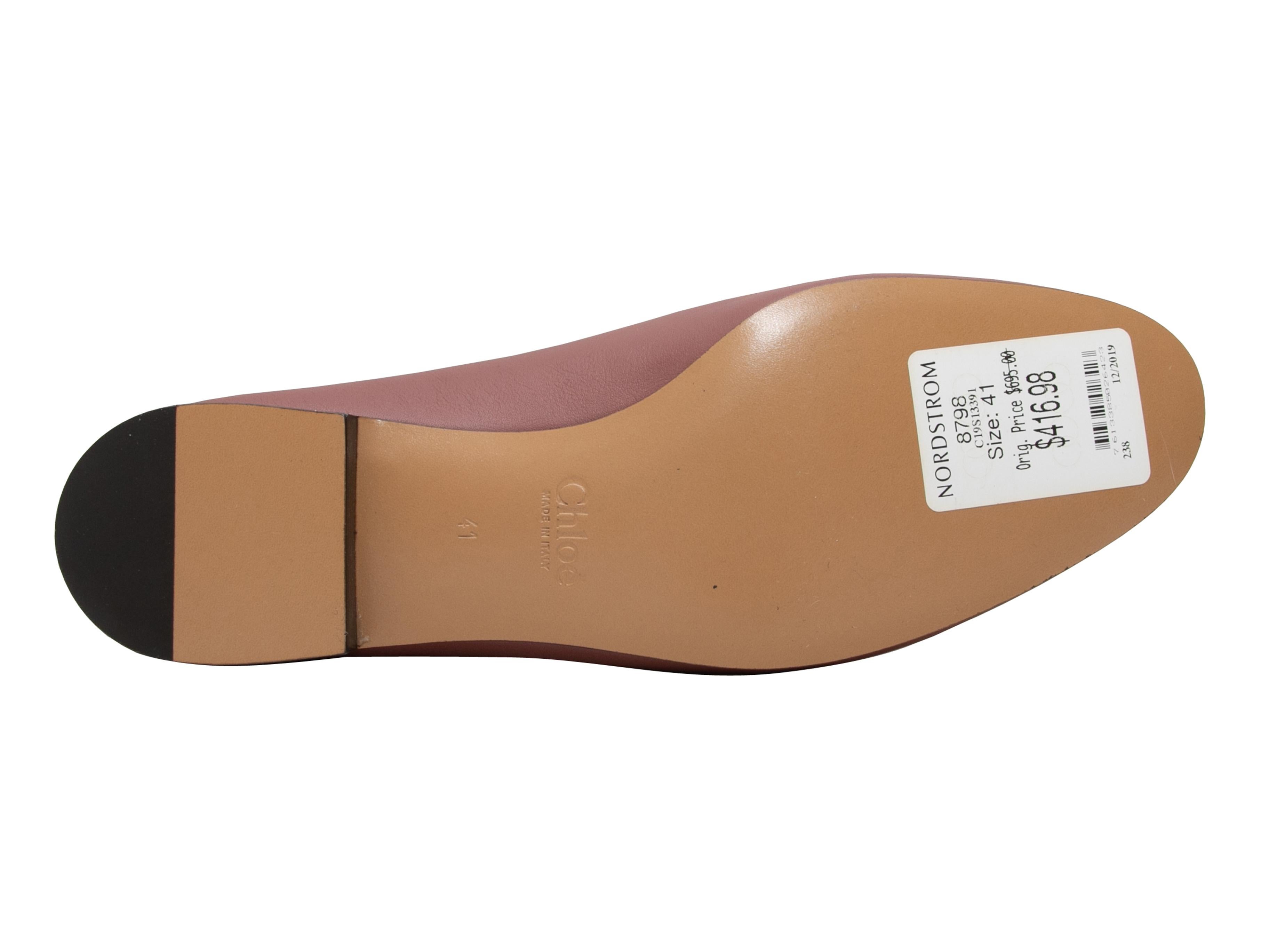 Women's Pink Chloe Leather & Suede Logo Loafers Size 41 For Sale