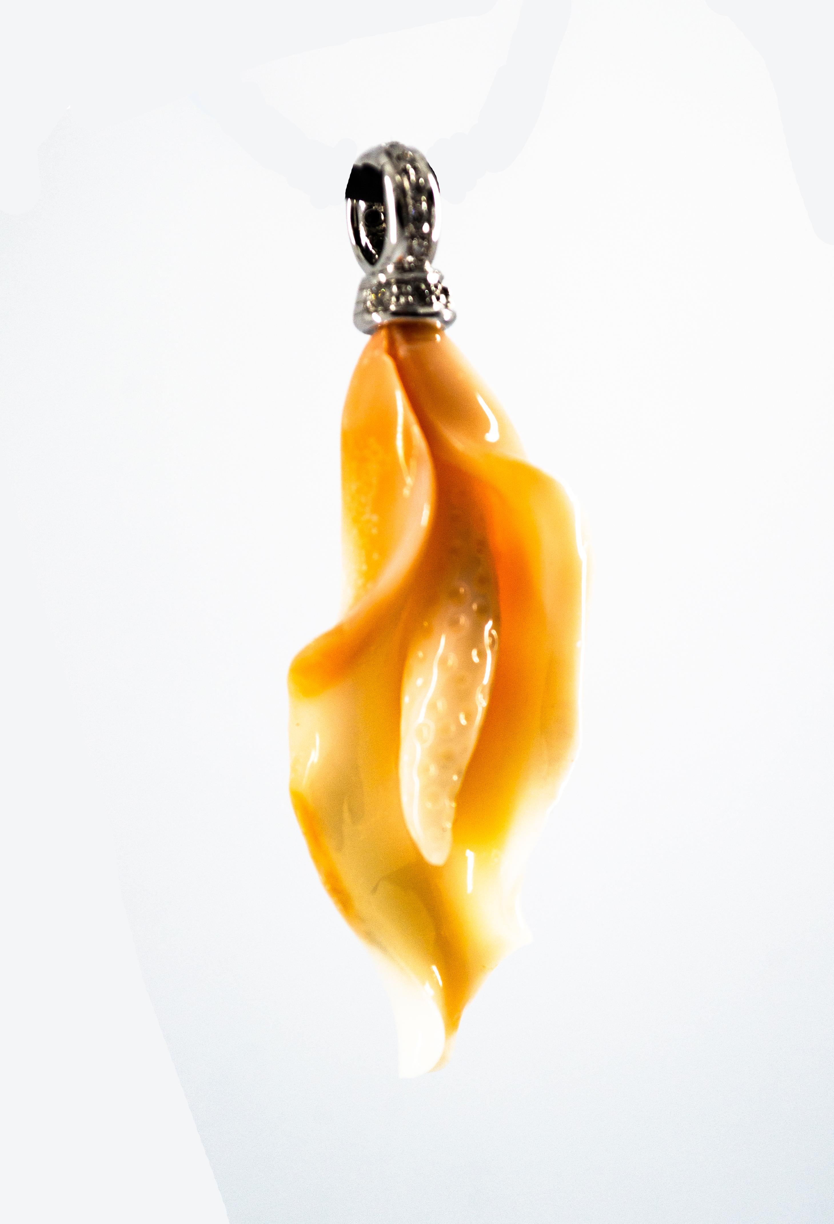 Pour tout problème lié à certains matériaux contenus dans les articles qui ne permettent pas l'expédition, veuillez contacter le vendeur avec un message privé pour résoudre le problème.
Nous pouvons expédier chaque pièce de notre catalogue 1stdibs
