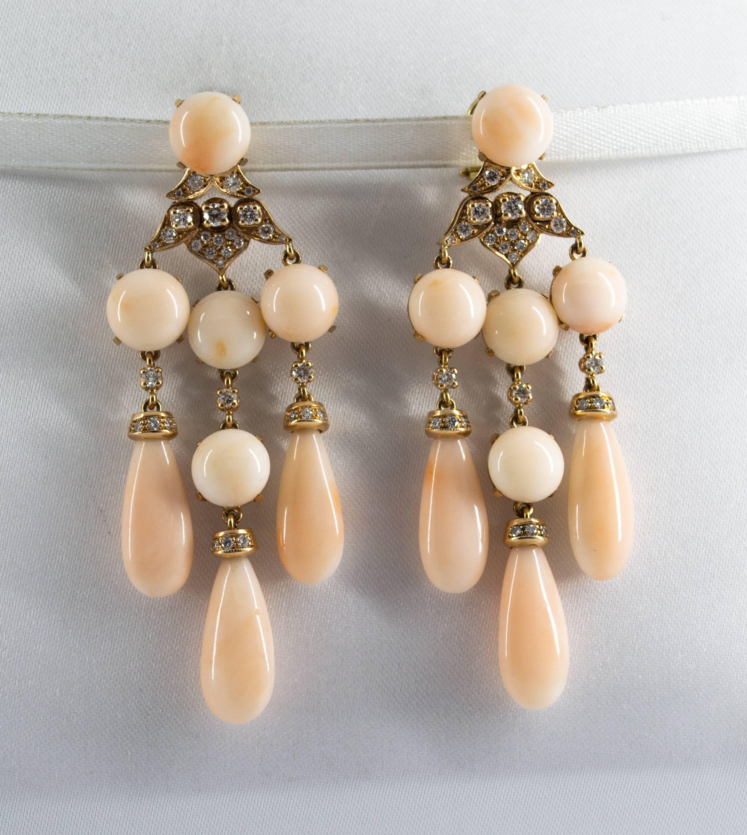 Renaissance Pink Coral 1.25 Carat White Diamond Yellow Gold Clip-On Earrings In New Condition In Naples, IT