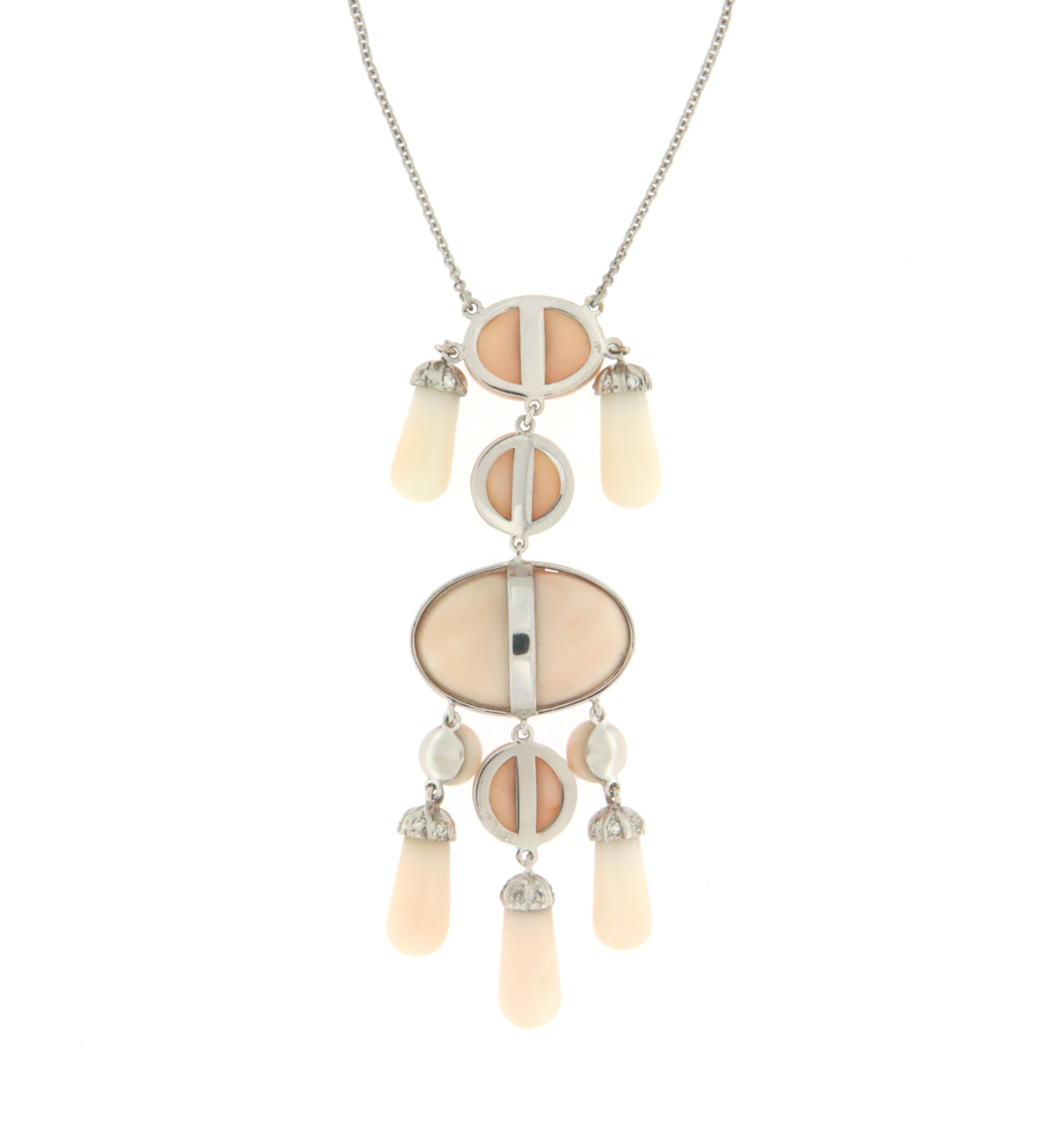 Brilliant Cut Pink Coral Diamonds 18 Karat White Gold Pendant Necklace For Sale