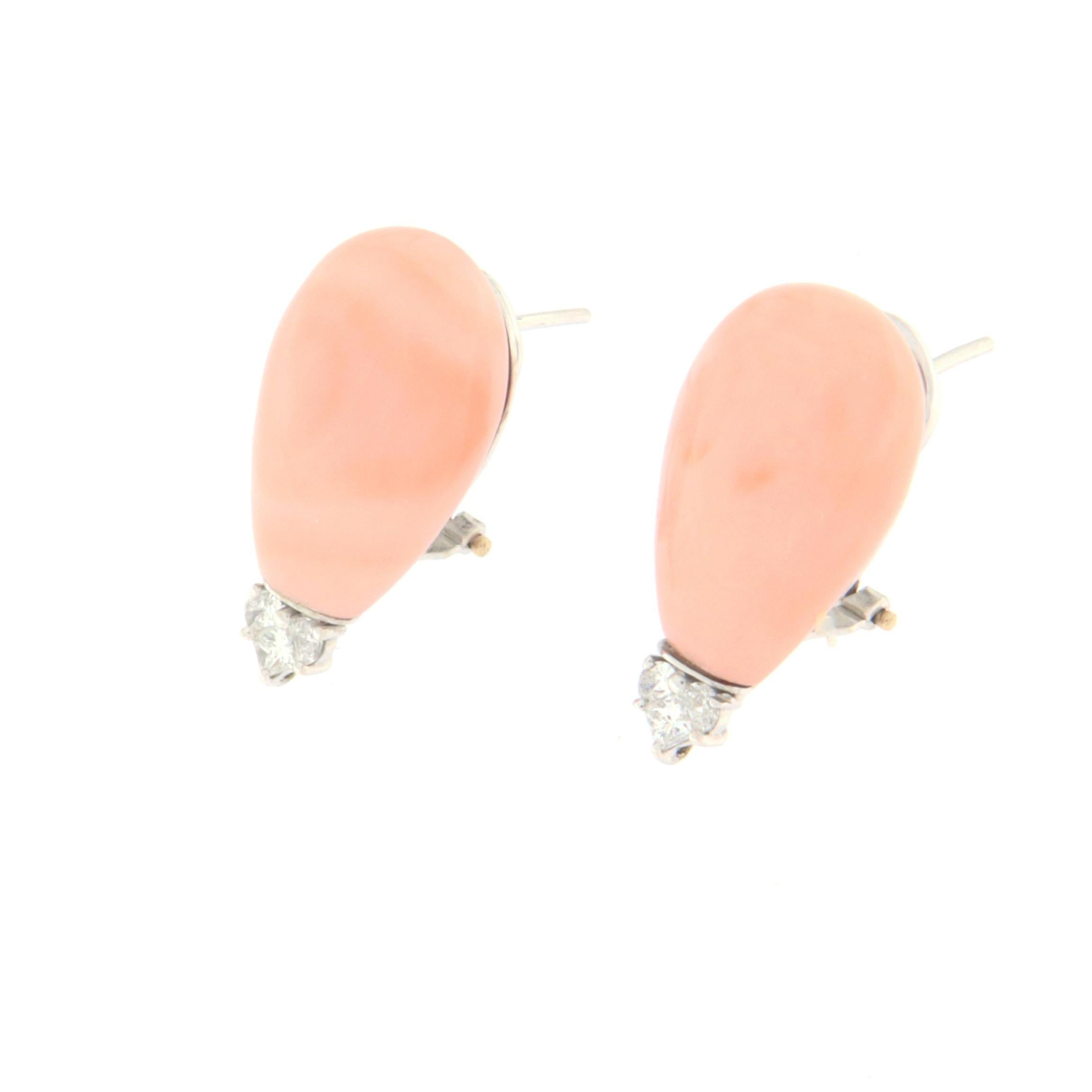 Brilliant Cut Pink Coral Diamonds 18 Karat White Gold Stud Earrings For Sale
