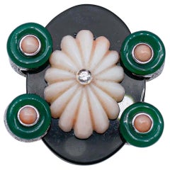 Rosa Koralle, grüner Achat, Onyx, weiße Diamanten, Weißgold-Cluster-Ring