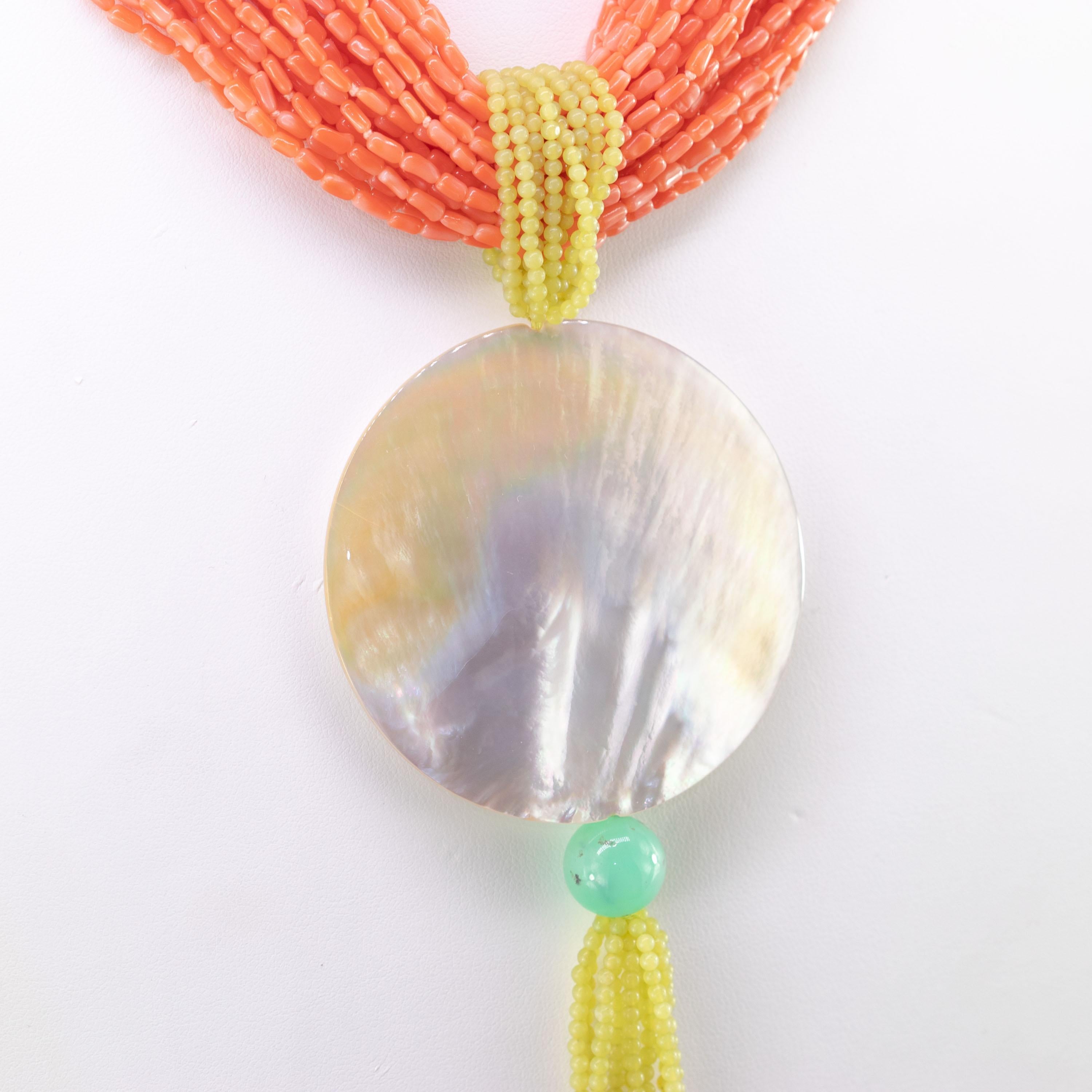 Corallo rosa Giada Madreperla Ciondolo Crisoprasio Collana a più fili In condizioni Nuovo in vendita a Milano, IT