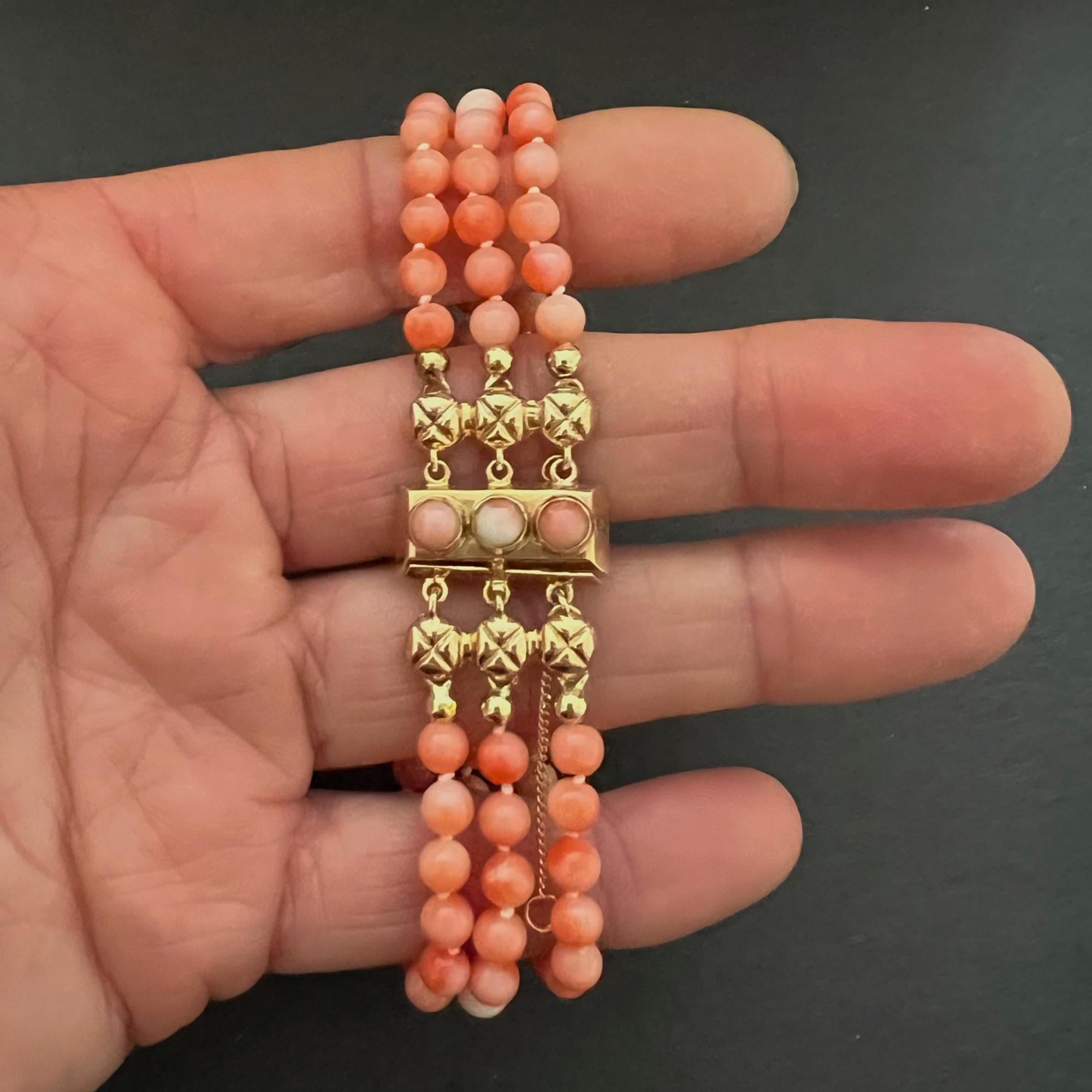 Art Deco Pink Coral Multi-Strand Gold Beaded Bracelet For Sale 1
