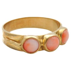 Retro Pink Coral Triple Cabochon Stone 14k Gold Band Ring
