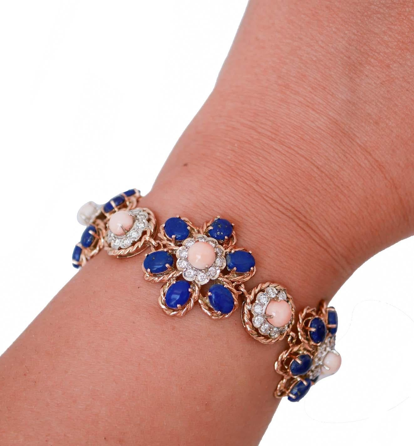 Pink Corals, Diamonds, Lapis, Rose Gold Flower Bracelet In Good Condition For Sale In Marcianise, Marcianise (CE)