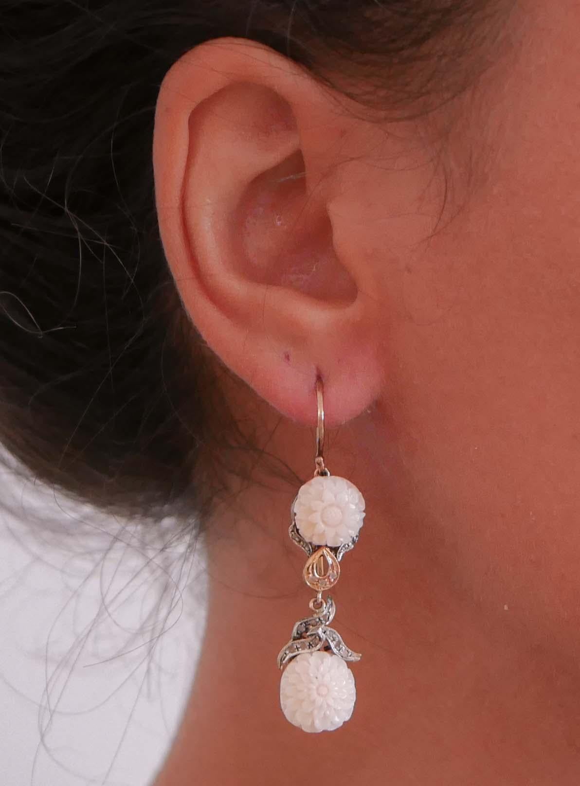 Pink Corals, Diamonds, Rose Gold and Silver Retrò Earrings. In Good Condition For Sale In Marcianise, Marcianise (CE)