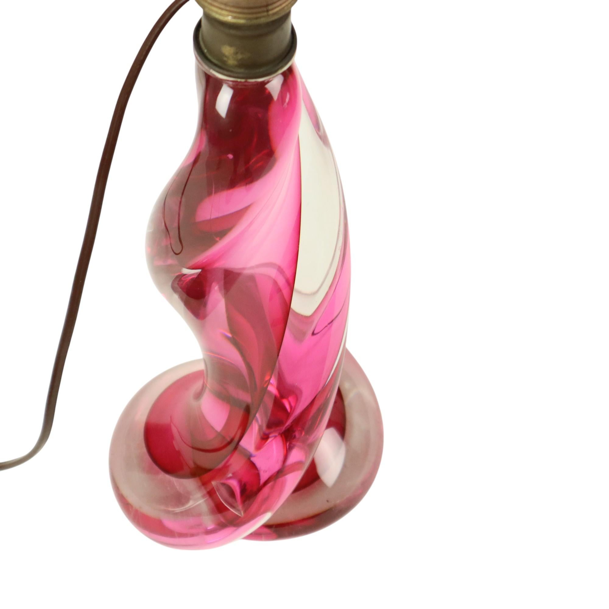 Cristal Lampe à poser en cristal rose Val Saint Lambert Swirl Sixties en vente