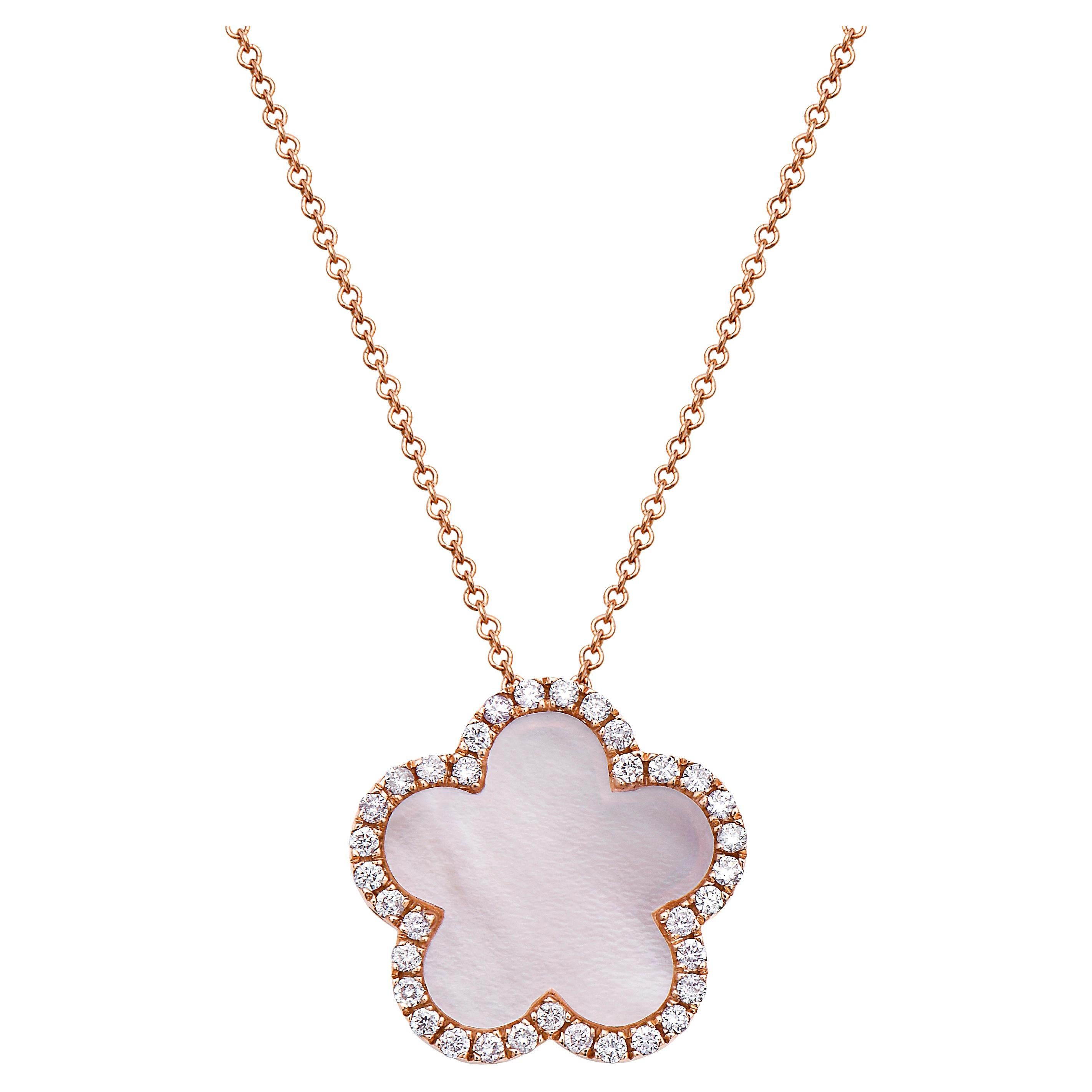 Collier en or rose 14k avec diamants roses