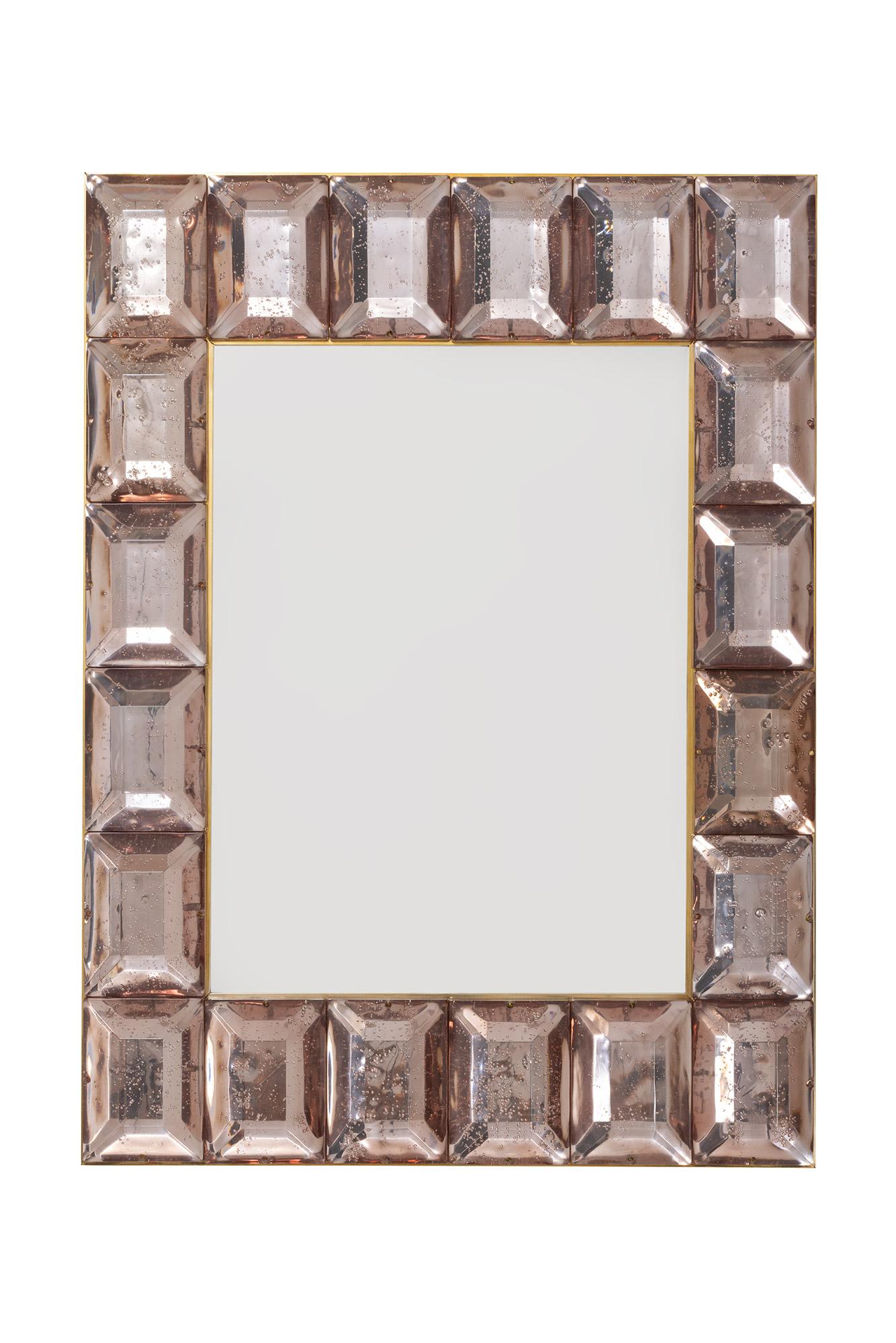  Pink Diamond Cut Murano Glass Mirrors, in Stock
Customizable faceted Murano glass mirror in pink
Contemporary and customizable mirror with a faceted Murano glass frame, edged in brass and handcrafted by a team of artisans in Venice, Italy. Each