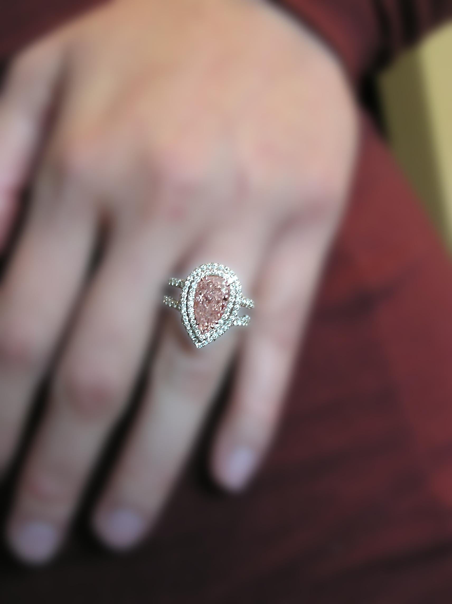 Pink Diamond Platinum Ring In New Condition For Sale In Newport Beach, CA