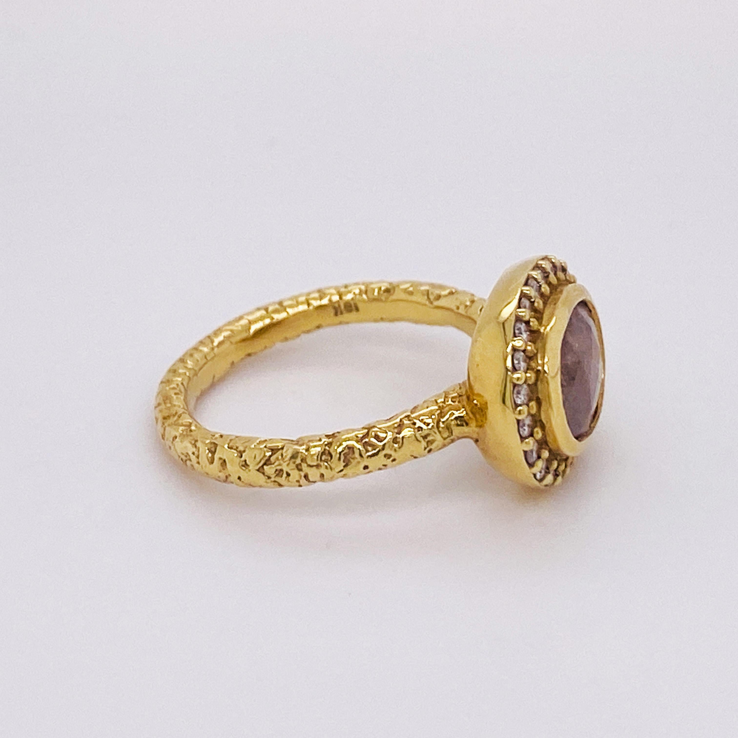 Contemporain Bague de fiançailles en diamant rose 18k, 1.50 Carat Oval Checkerboard Diamond Engagement Ring 18ky en vente