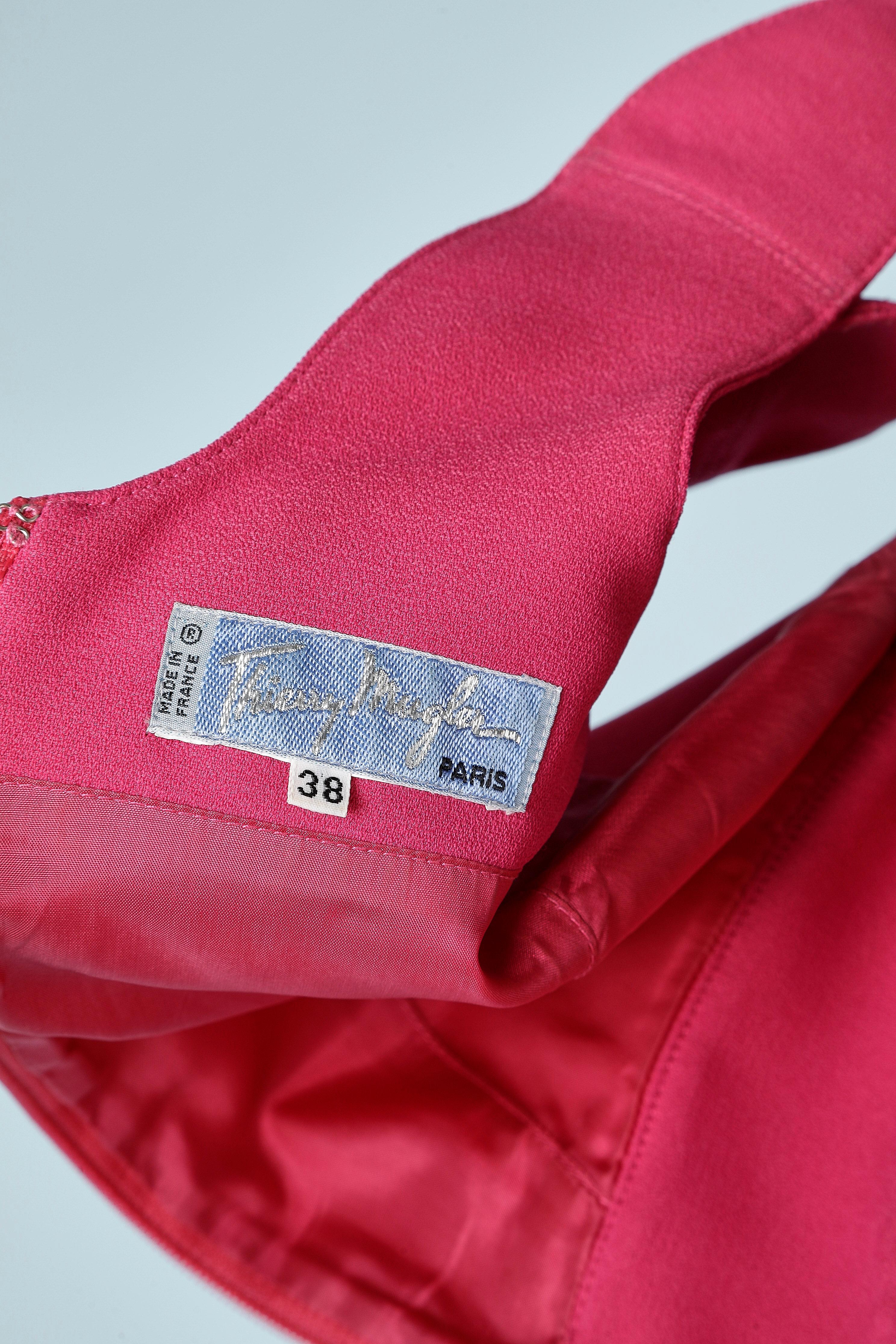 Pink dress with bow and cutwork on the shoulders Thierry Mugler For Sale 3