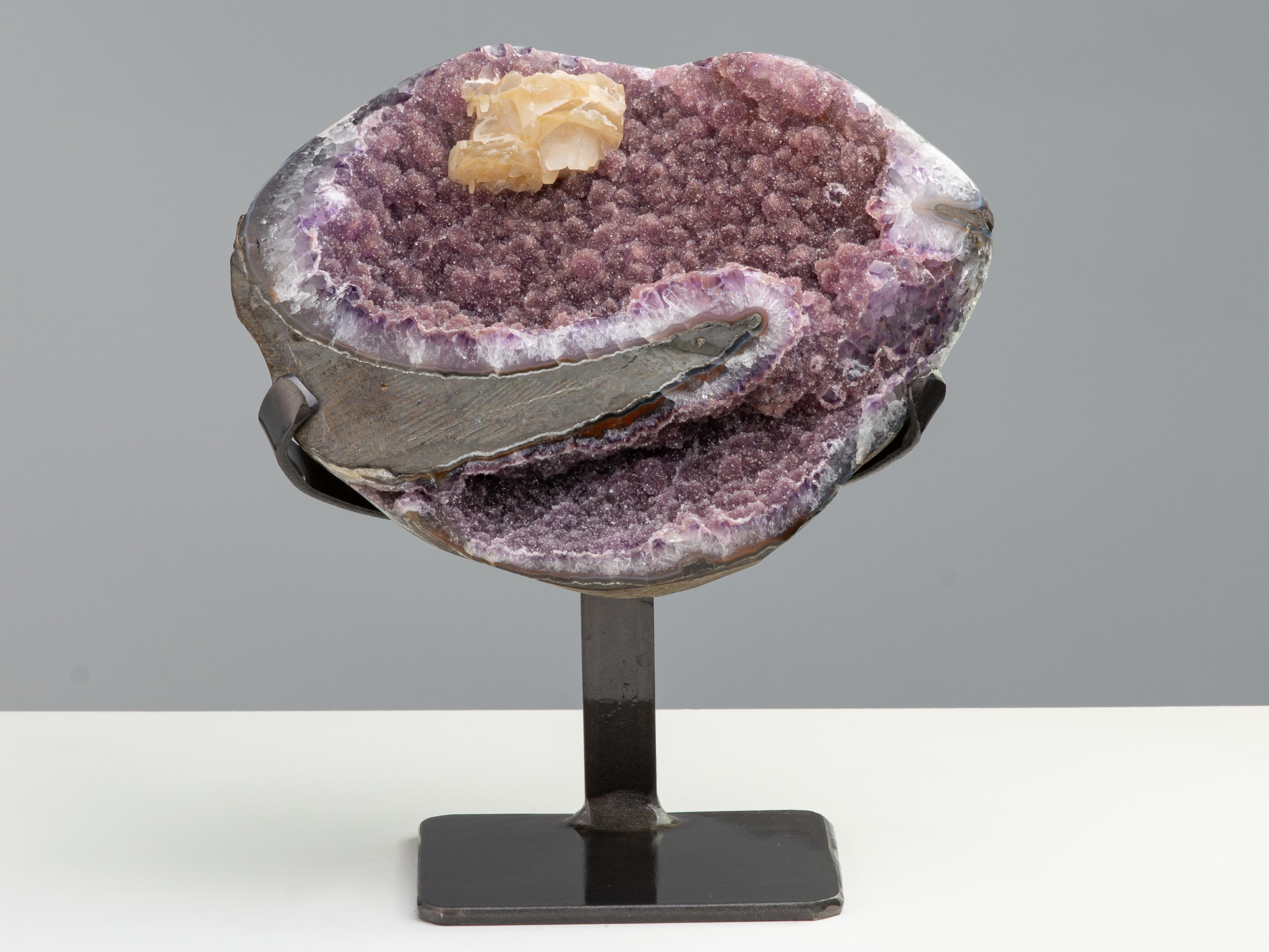 Pink Druzy Amethyst Sculptural Formation with Central Calcite Crystal In Excellent Condition For Sale In London, GB