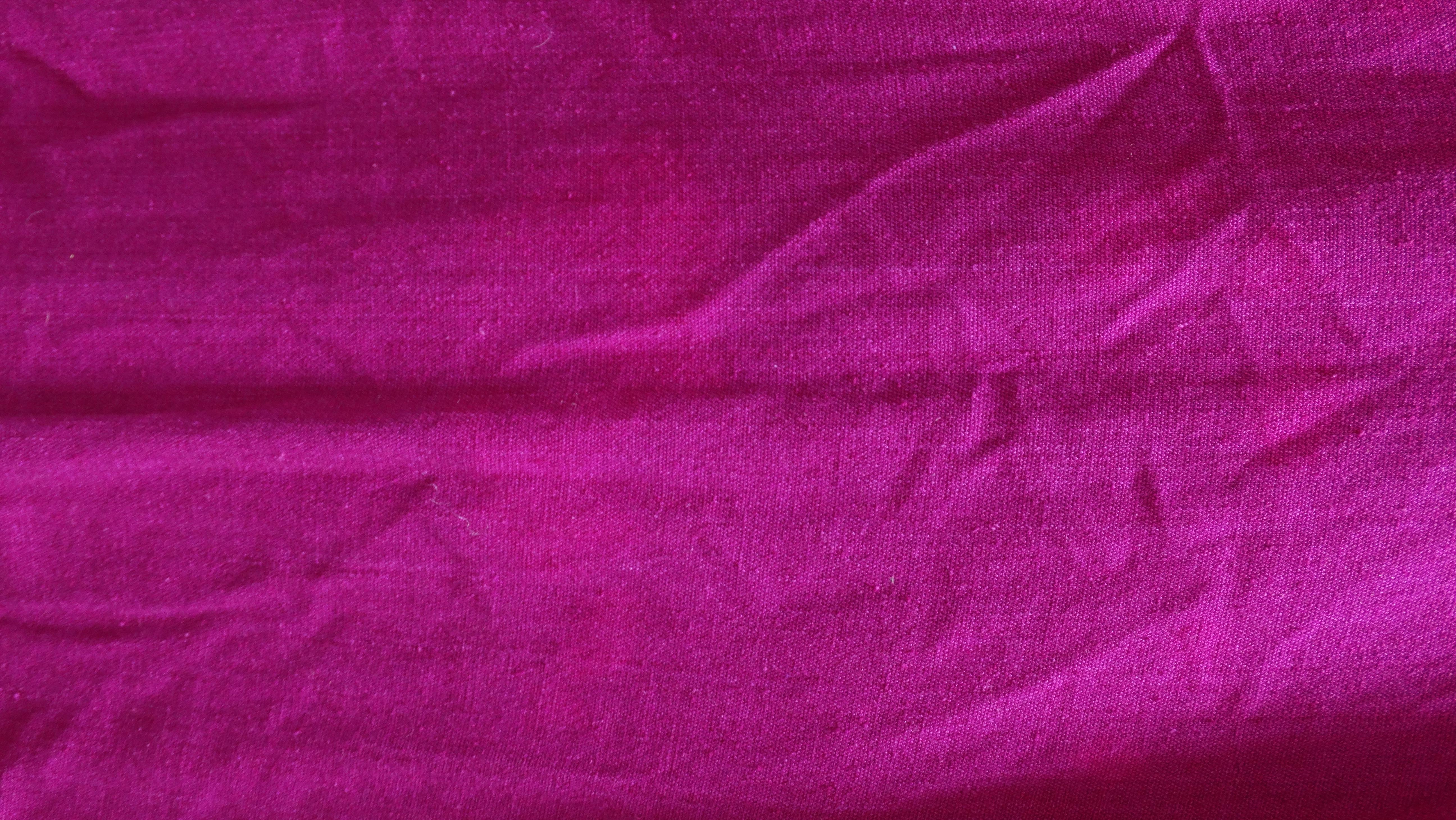Pink Embroidered 1970's Kaftan 5