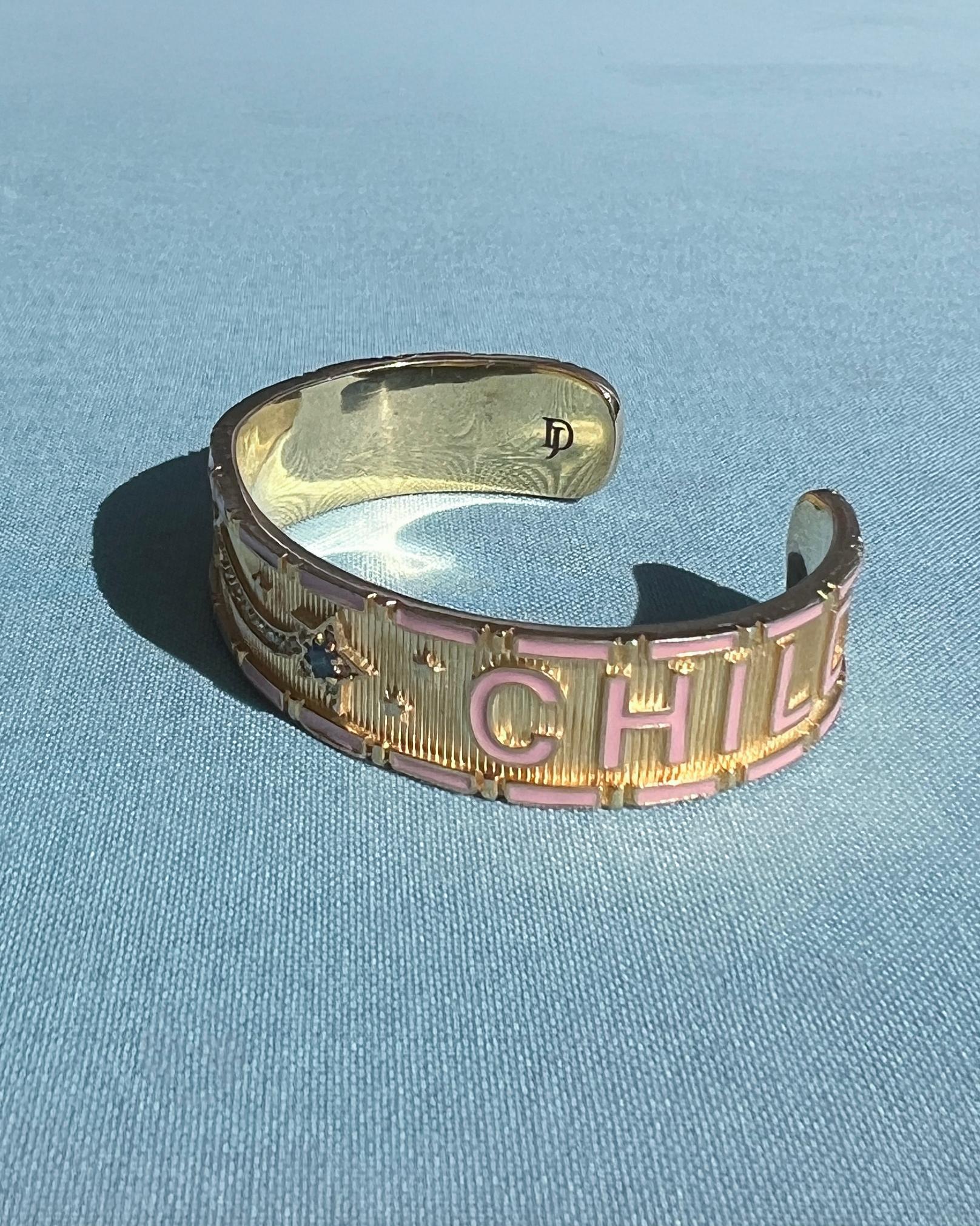 Bracciale a stella con smalto rosa Zaffiro blu Diamante Child & Child In condizioni Nuovo in vendita a Los Angeles, CA