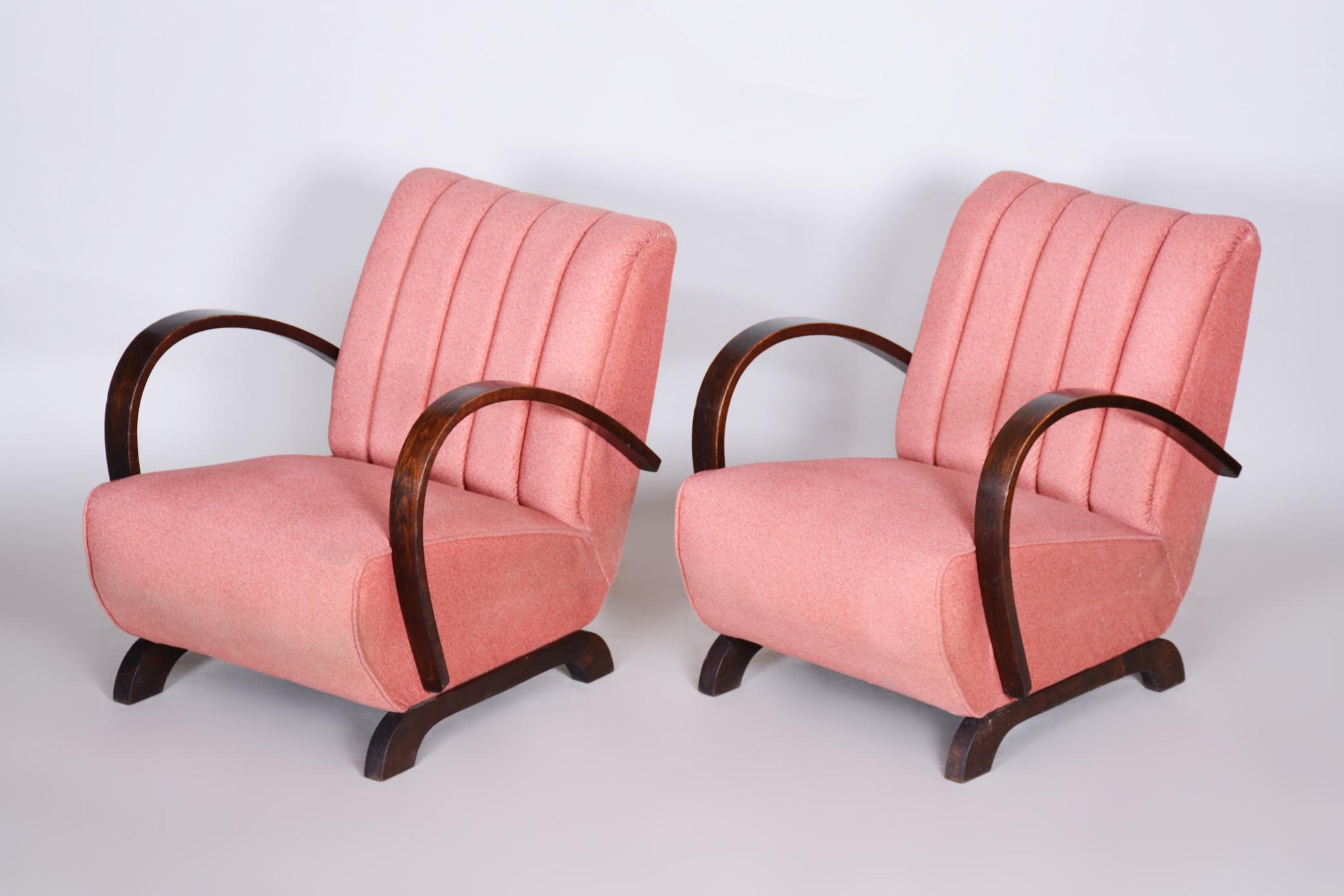 Pink Fabric Armchair Made in Czechia, 1930s, Original Condition, Art Deco Style For Sale 3