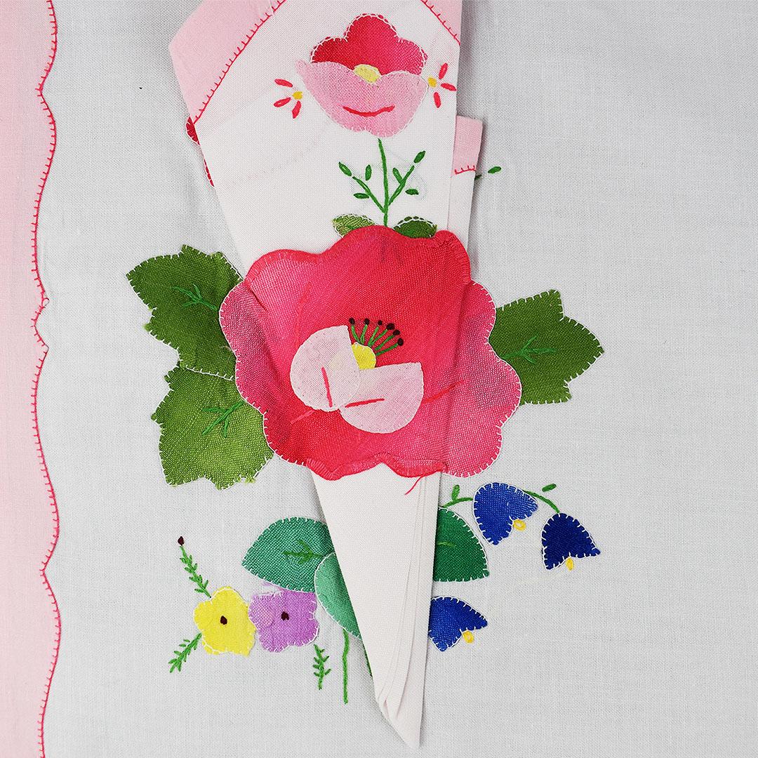 Bohème Lot de 4 tapis de table et serviettes en tissu à fleurs roses en vente
