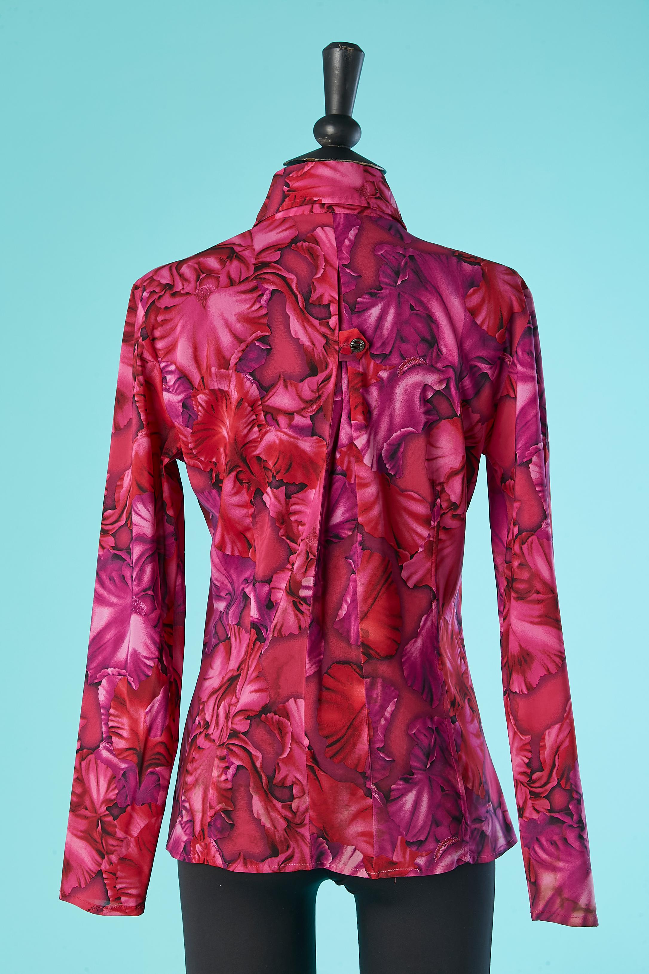 Pink flower printed shirt with branded buttons Versace Classic  1