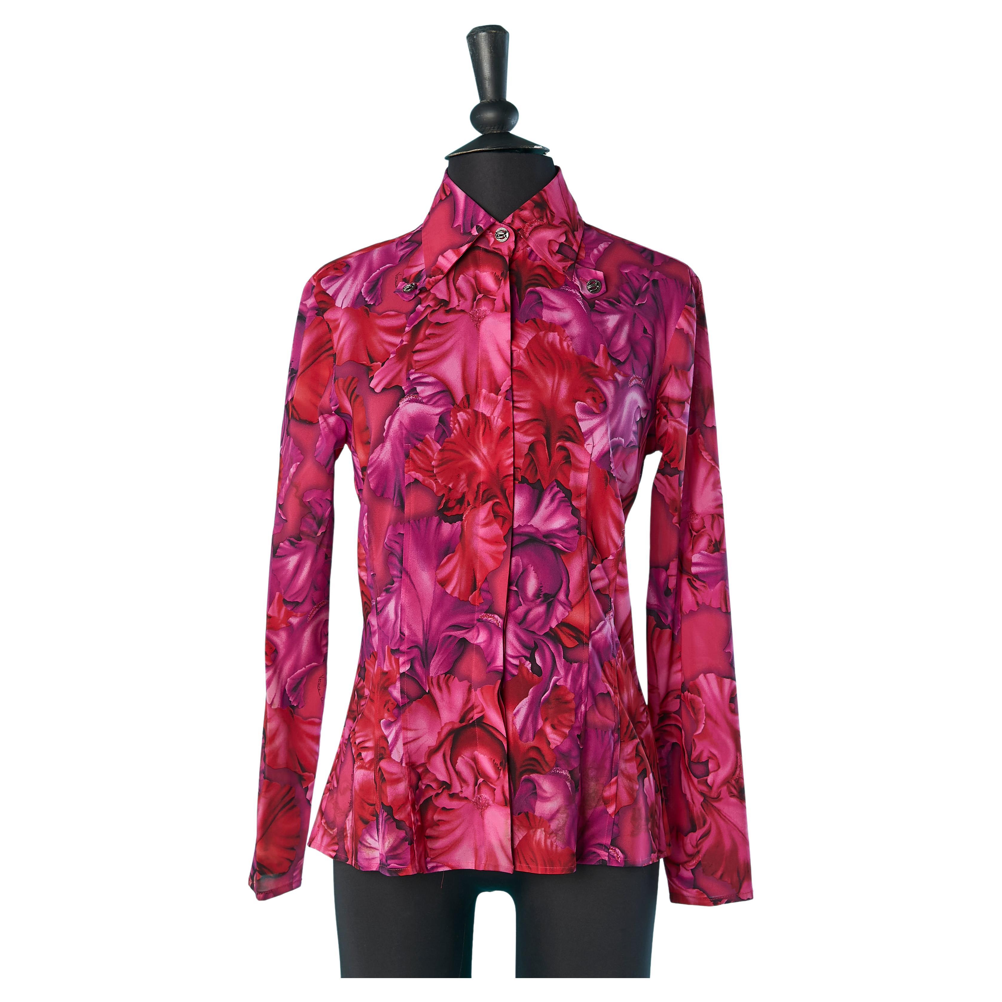 Pink flower printed shirt with branded buttons Versace Classic  For Sale