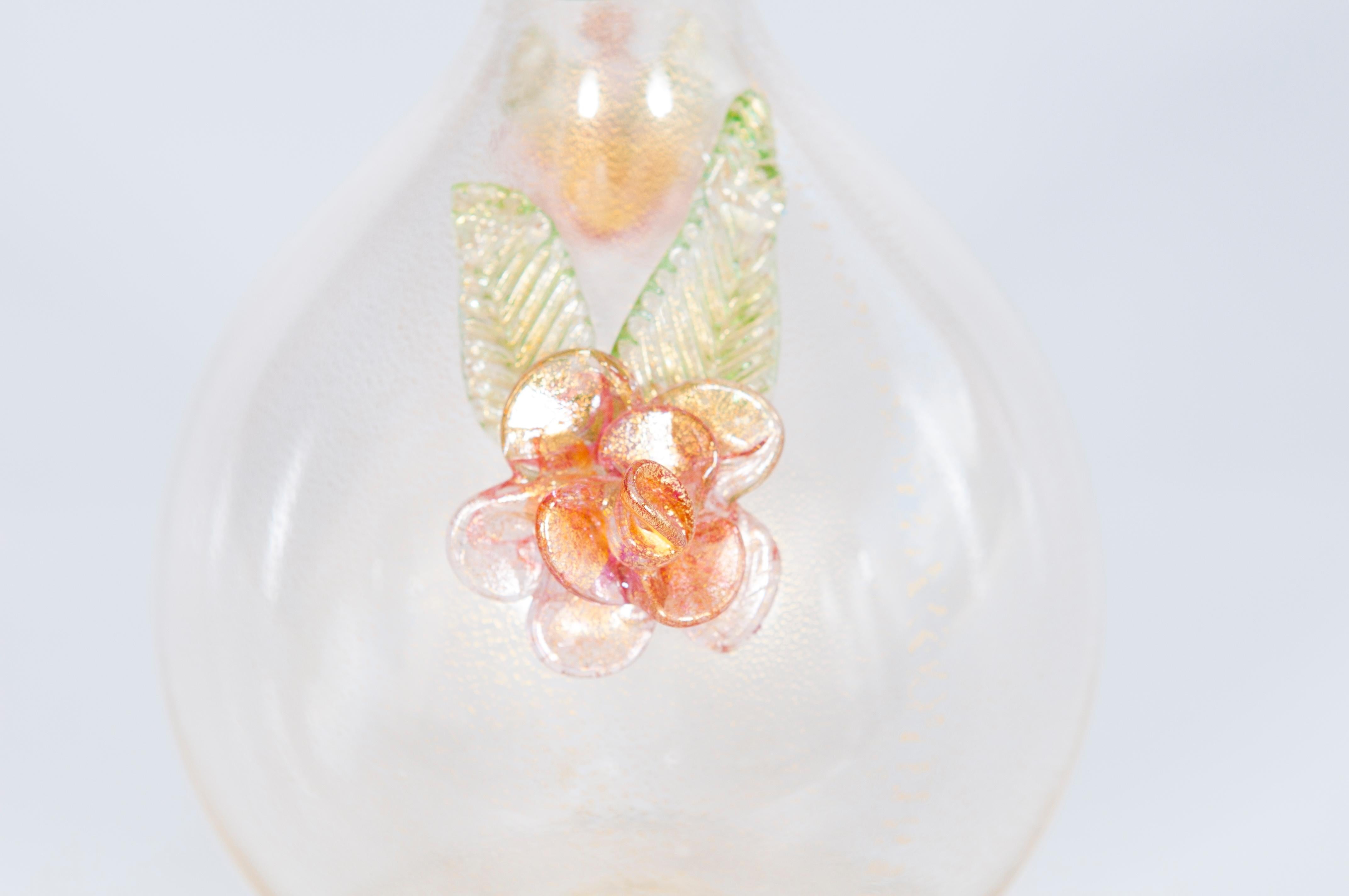 Rosa Blumen Duett Vase aus klarem Murano Glas und Blattgold Venedig Italien 1970er im Zustand „Hervorragend“ im Angebot in Villaverla, IT