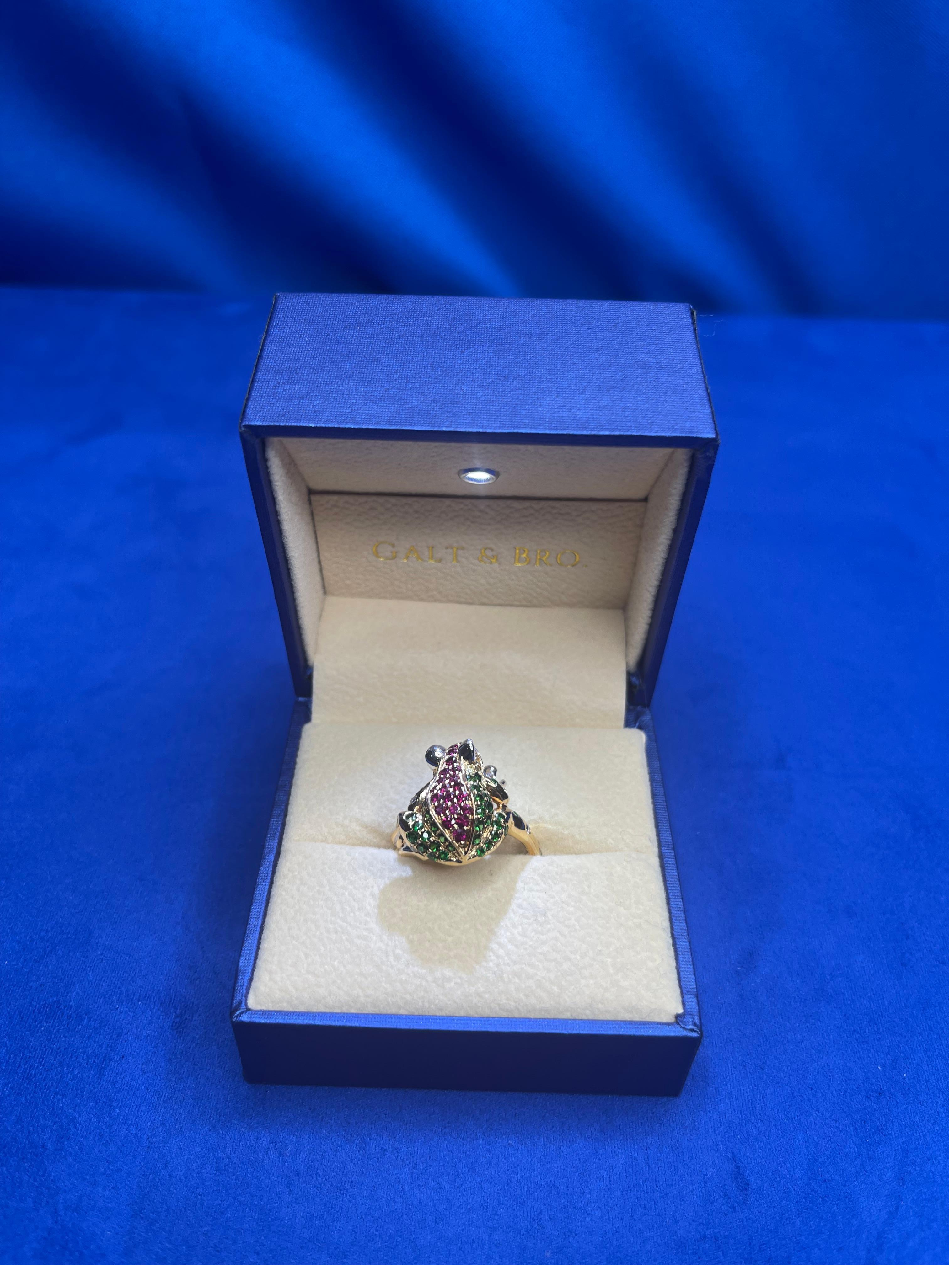 Bague en or rose « Lucky Frog » avec diamants, rubis et tsavorite verte, animal nature amusant en vente 7