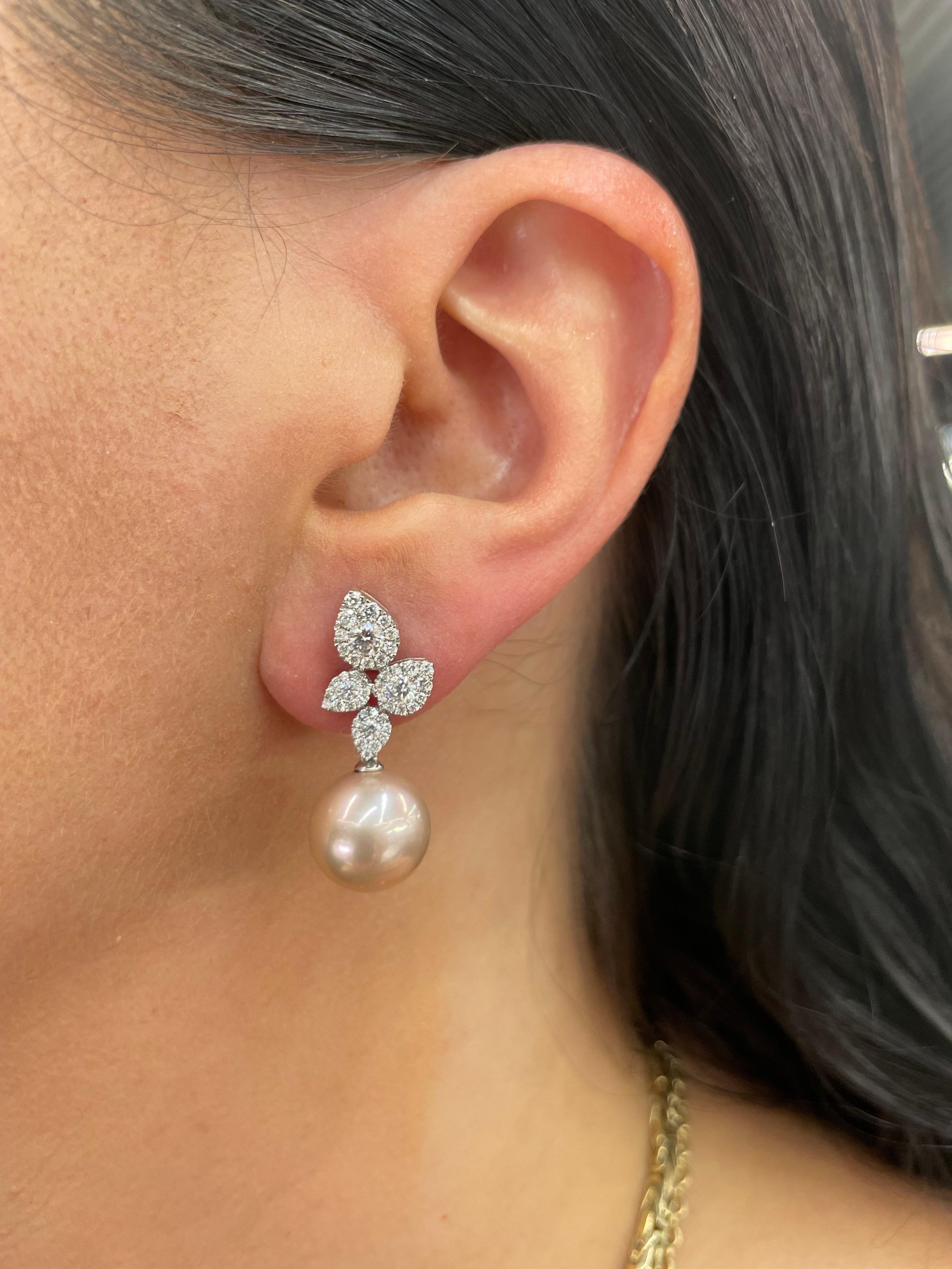 Pink Freshwater Pearl Diamond Cluster Leaf Earrings 1.05 Carat 11-12MM 18KT For Sale 6